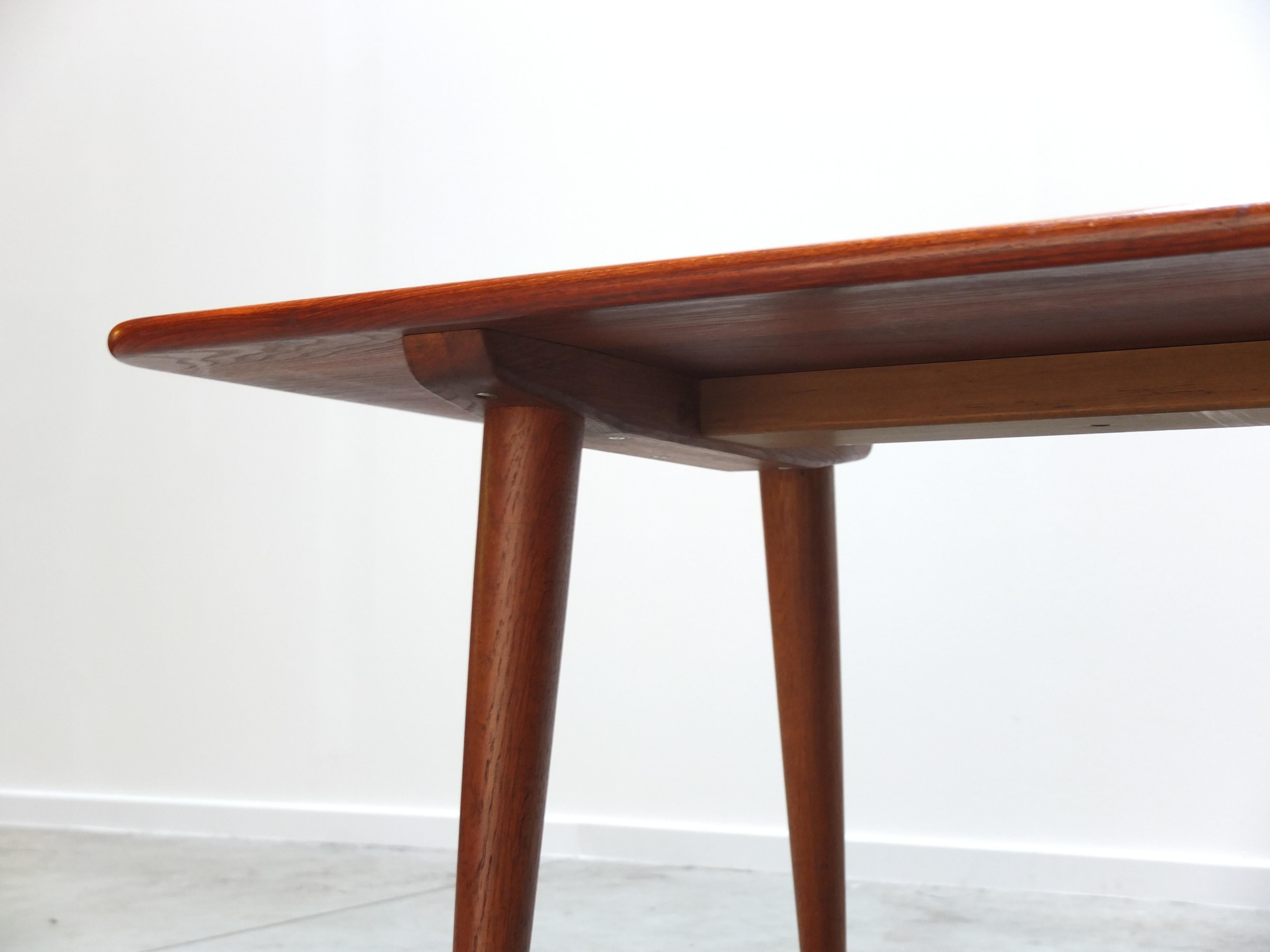 Teak & Oak 'At-11' Coffee Table by Hans Wegner for Andreas Tuck, 1950s For Sale 4