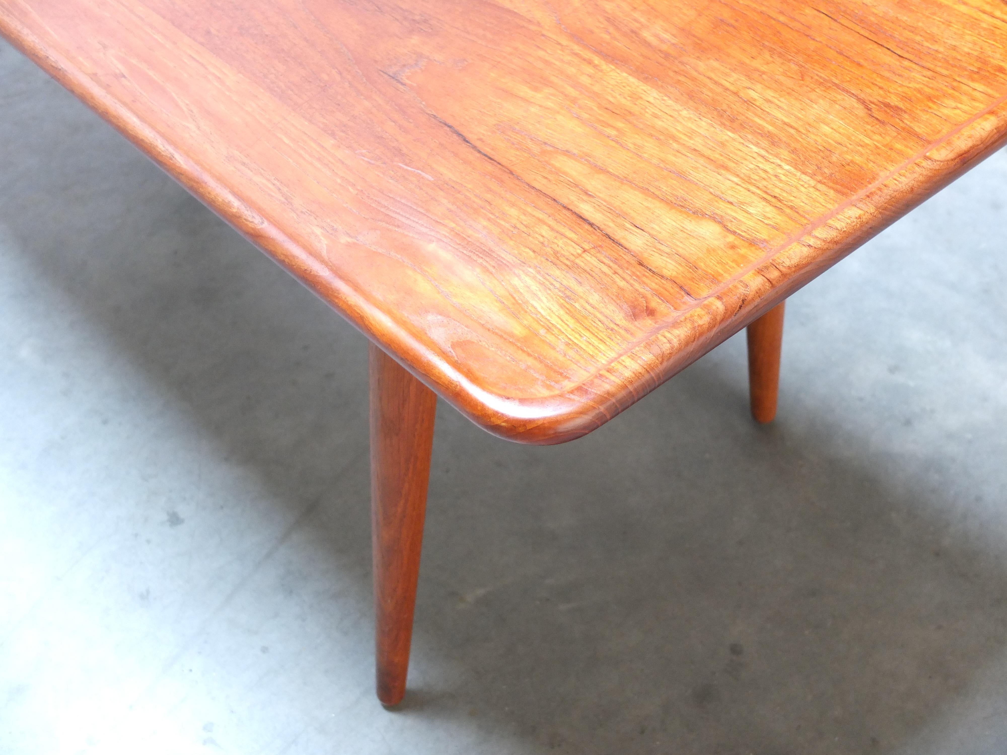 Teak & Oak 'At-11' Coffee Table by Hans Wegner for Andreas Tuck, 1950s For Sale 12