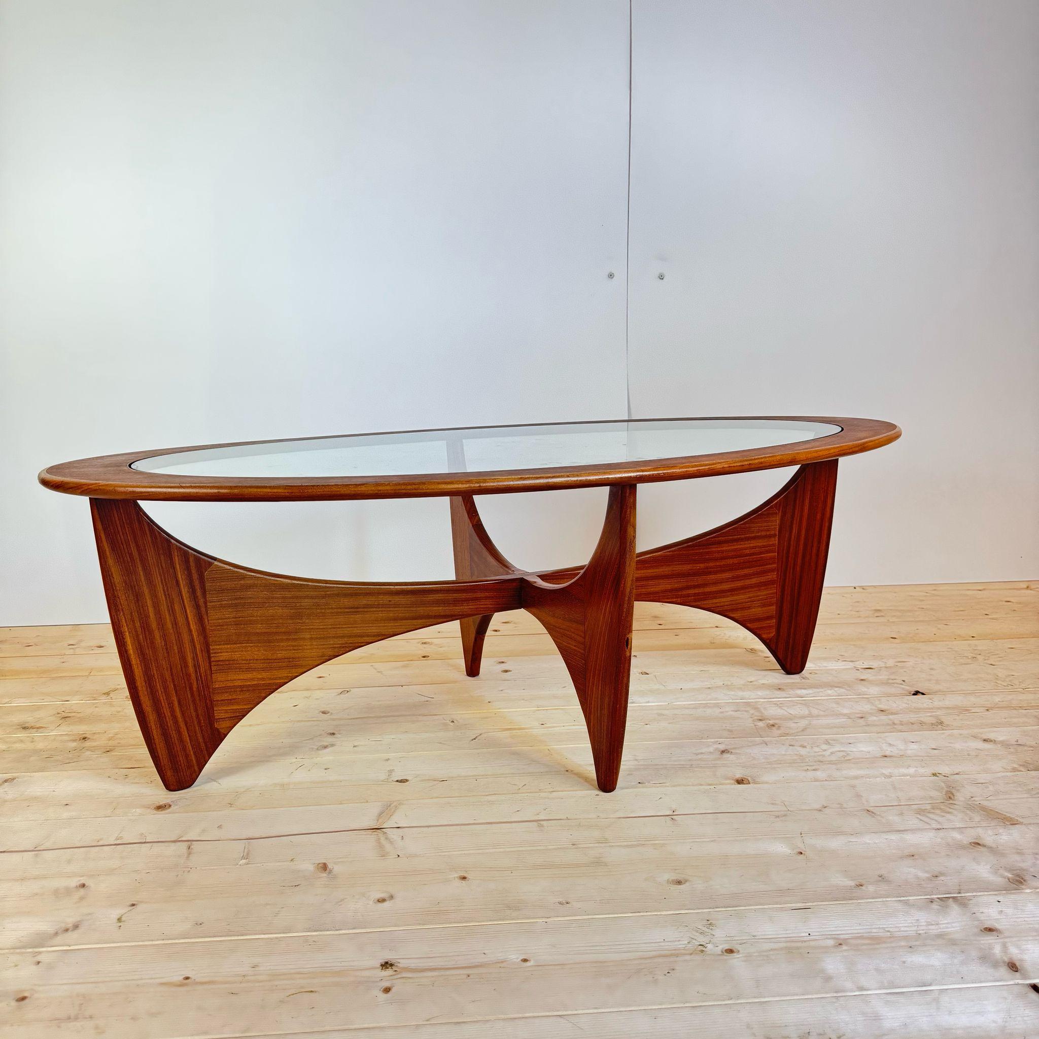 English Teak oval coffee table, UK 1960 