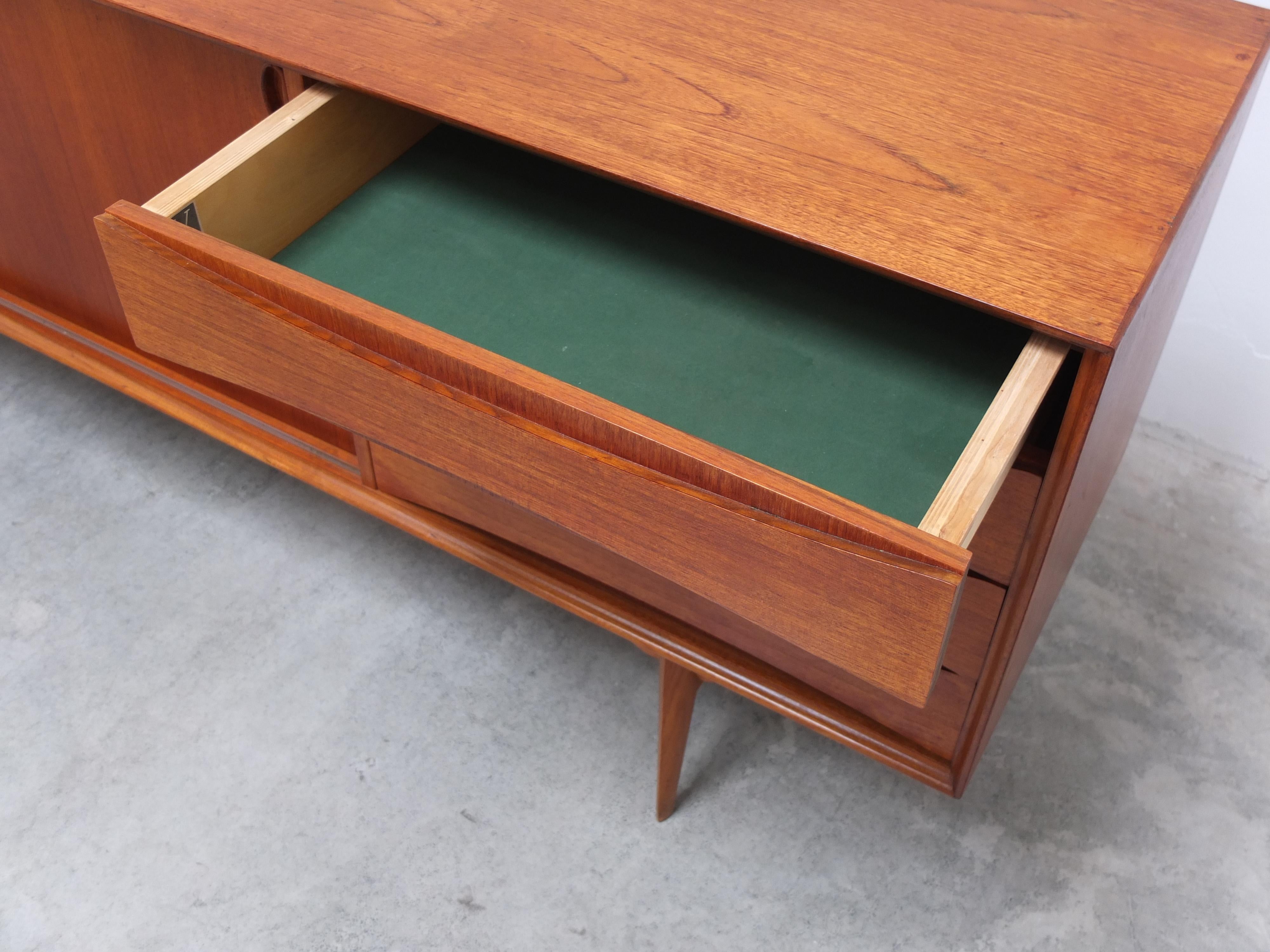 Teak 'Paola' Sideboard by Oswald Vermaercke for V-Form, 1959 9