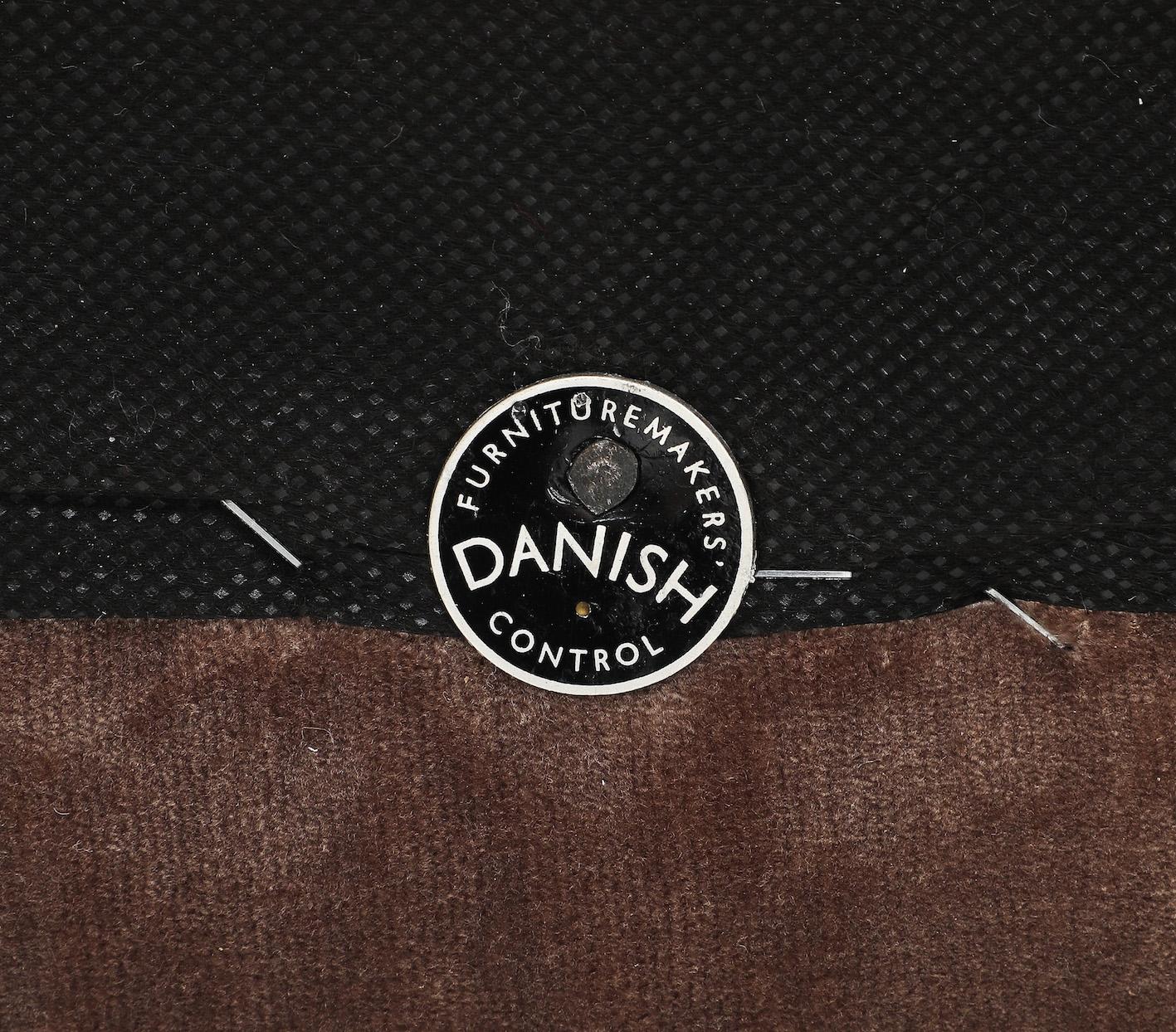 Silla y otomana de teca ''Papá Oso'' de Hans J. Wegner para A.P. Robado en venta 7