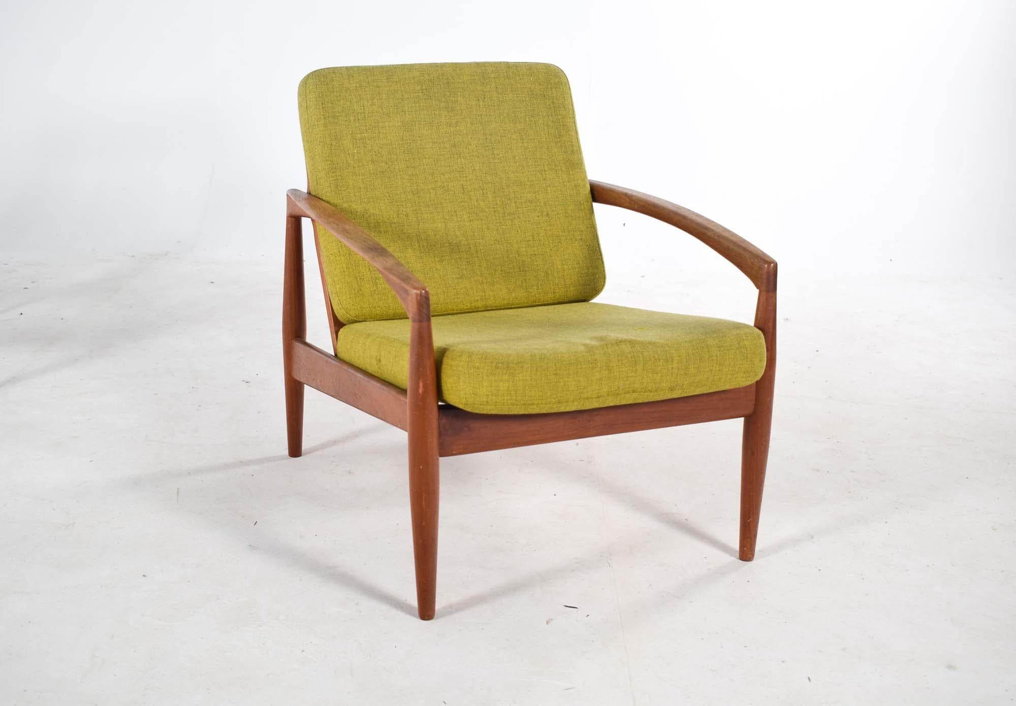 Milieu du XXe siècle Fauteuil à couteaux en teck, modèle 121 de Kai Kristiansen pour Magnus Olesen en vente