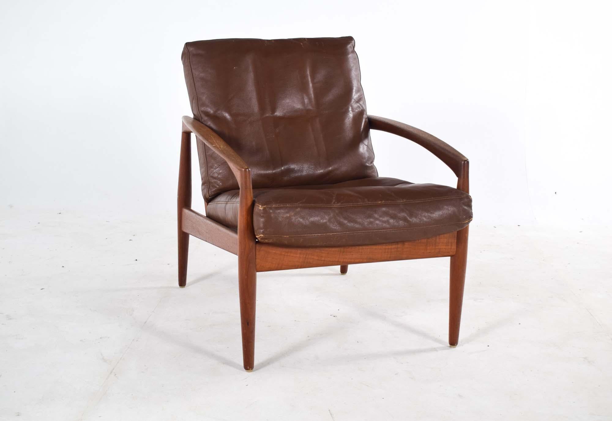 Tissu Fauteuil à couteaux en teck, modèle 121 de Kai Kristiansen pour Magnus Olesen en vente