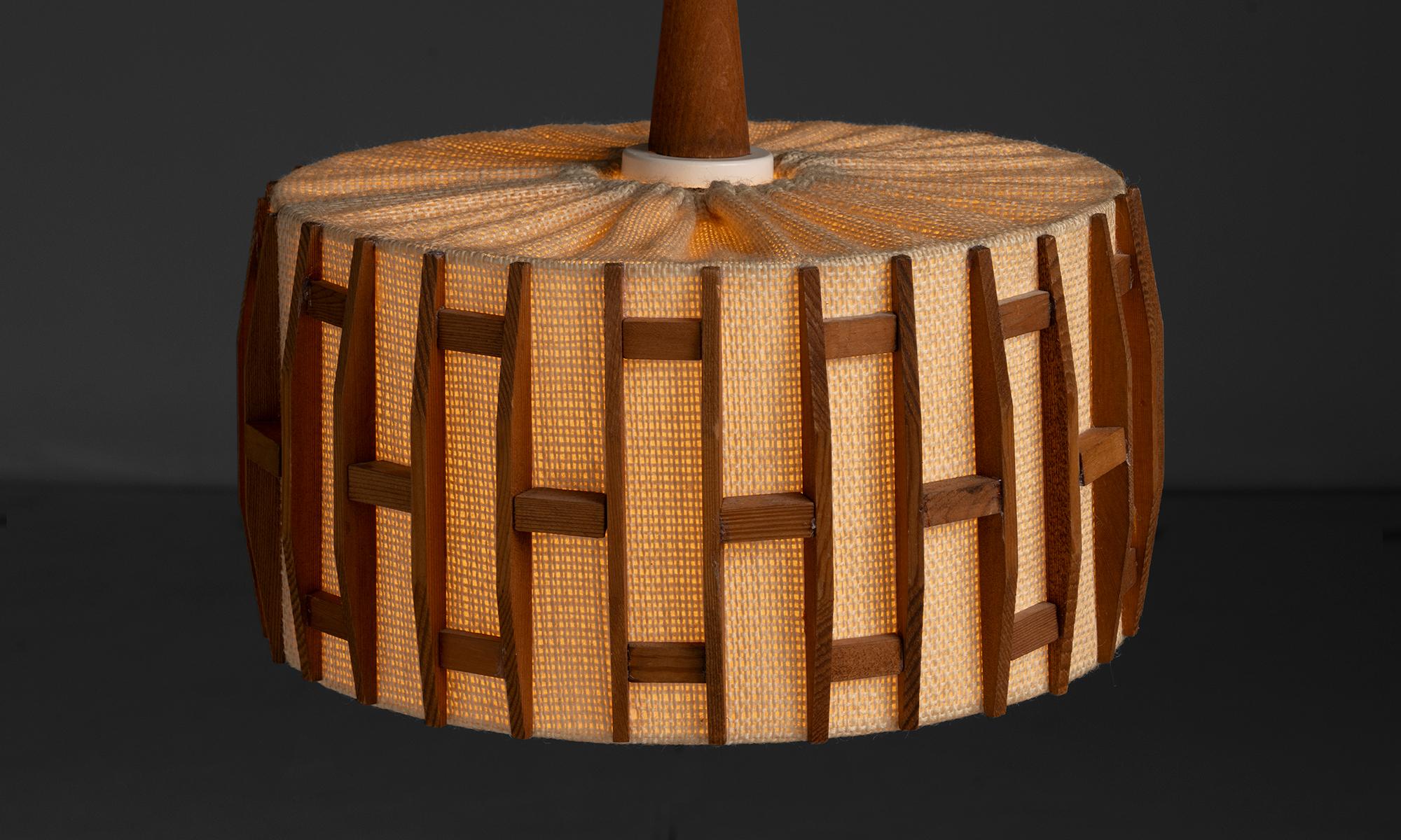 Americano Ciondolo in teak, America, 1960 circa in vendita