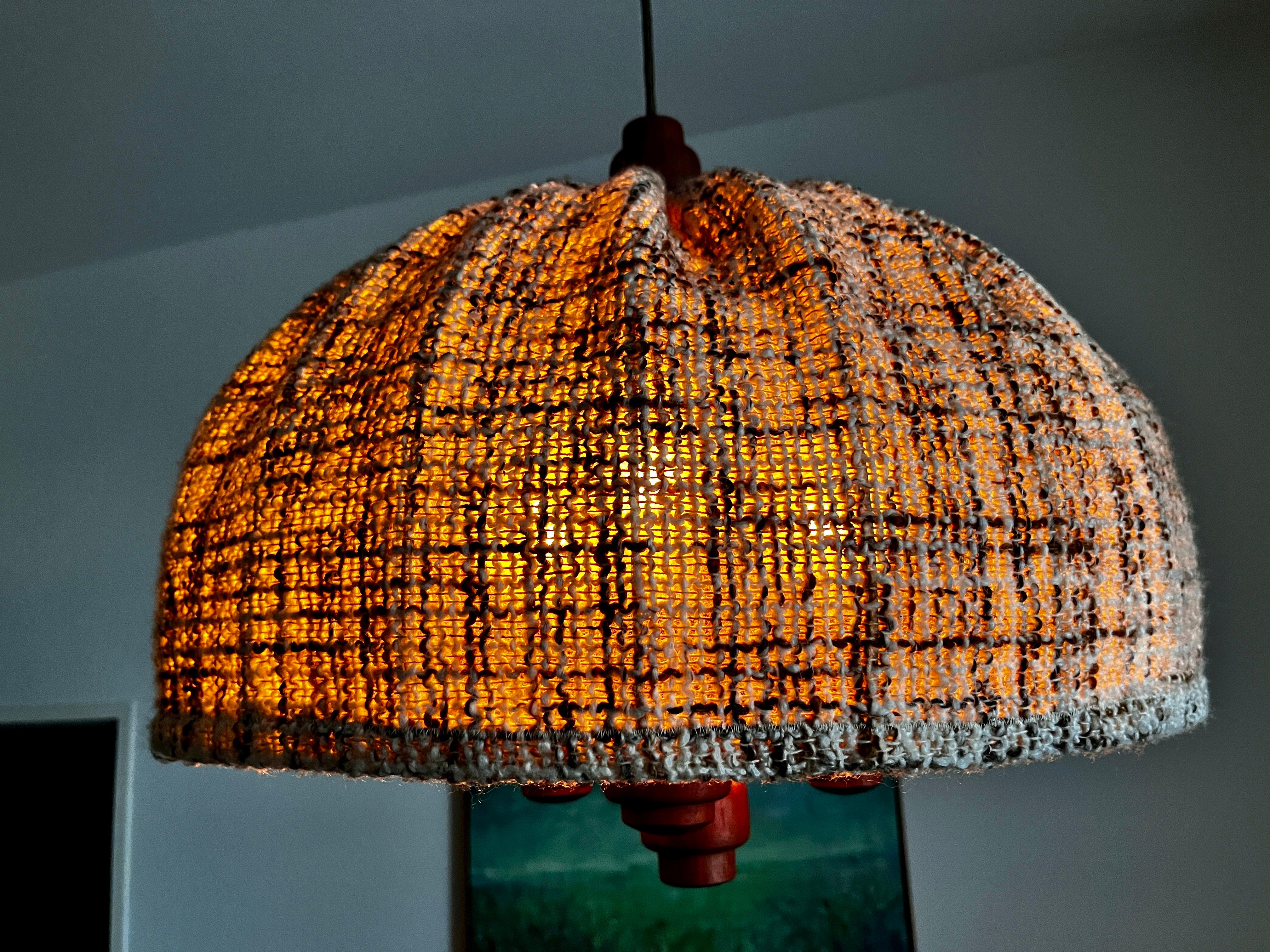 Lámpara colgante de teca by Domus en Bueno estado para la venta en Hannover, DE