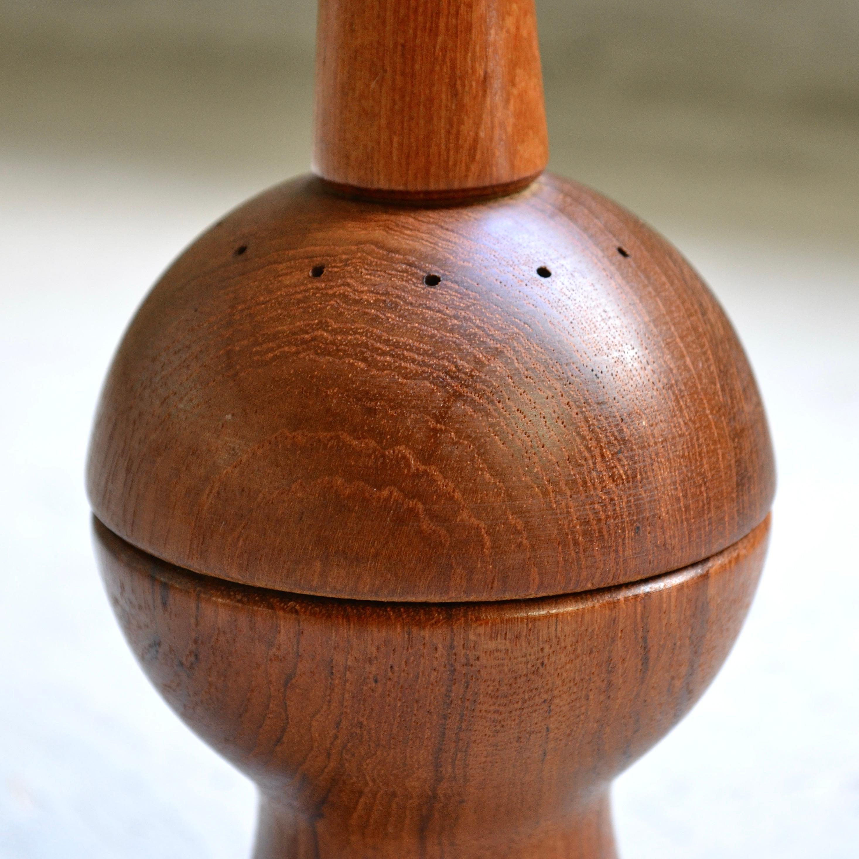 Teak pepper & salt pot 