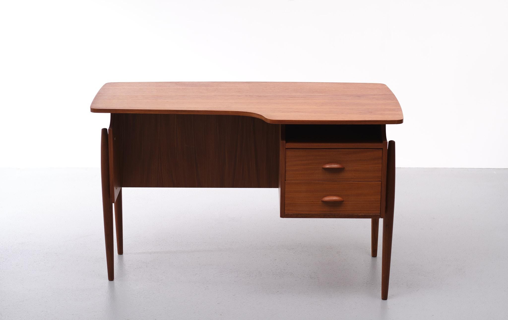 Mid-20th Century Teak Piano Shaped Desk 1960s Dutch 