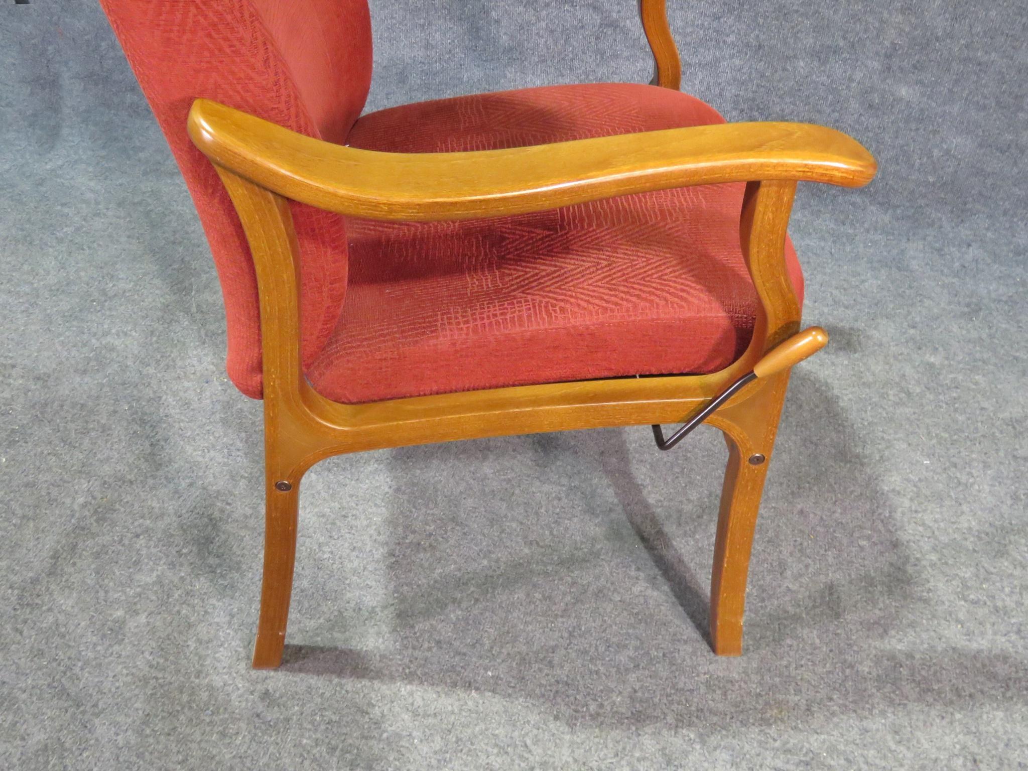 Teak Reclining Chair by Hjellegjerde Møbler 1