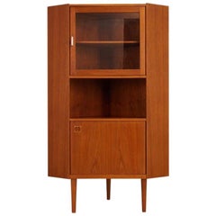 Teak Retro Corner Cabinet Vintage Danish Design, 1960s