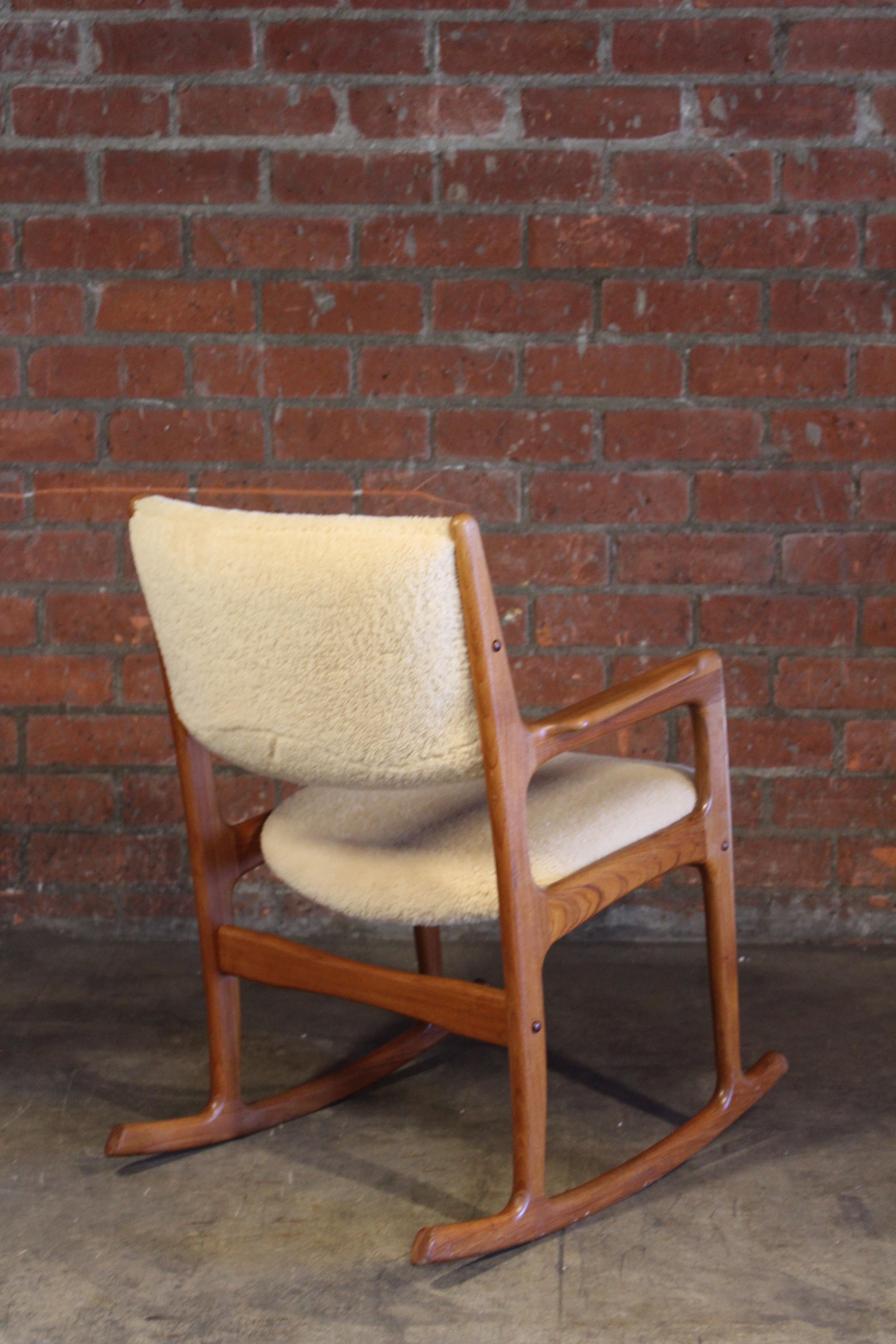 Teak Rocking Chair in Sheepskin, Denmark, 1960s 6