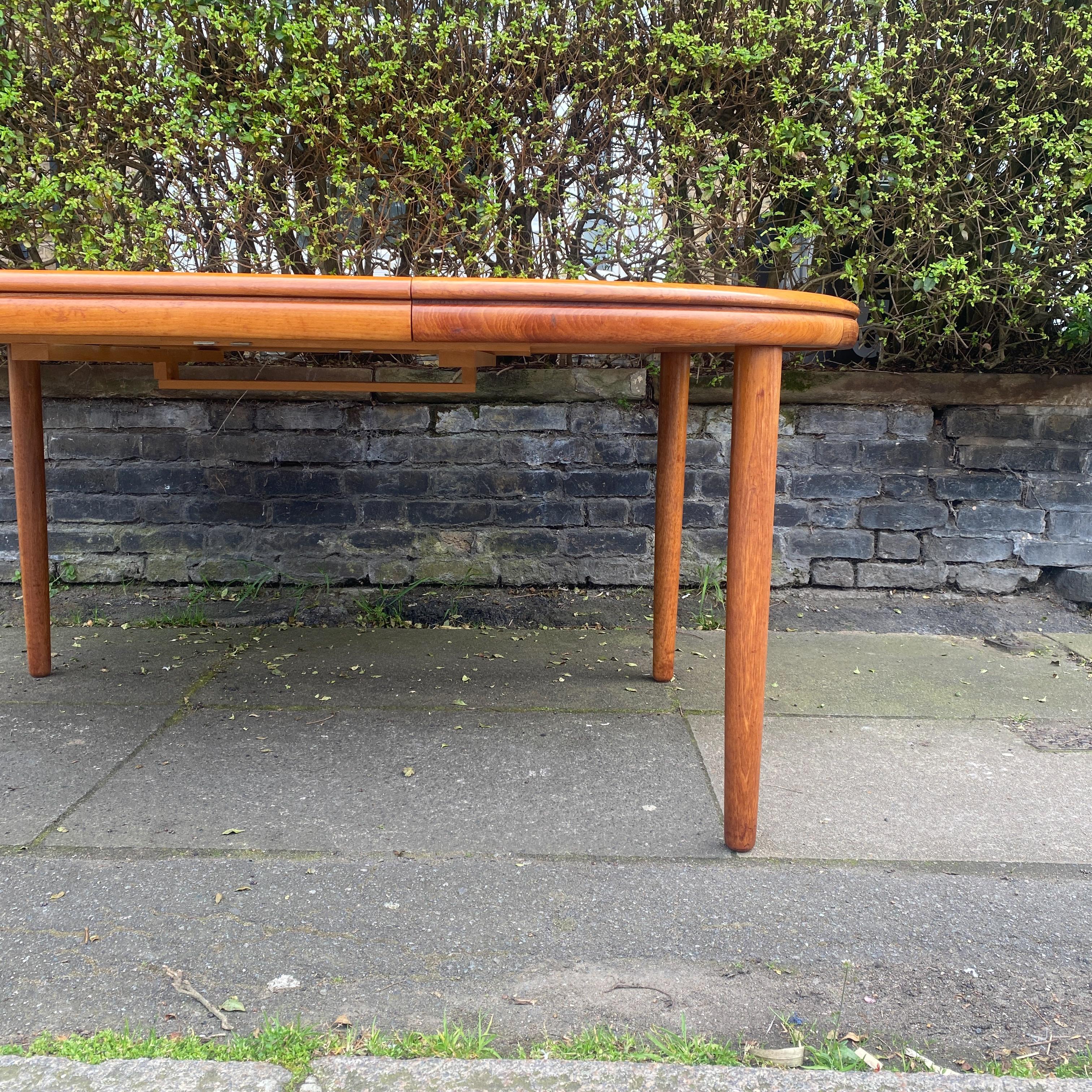 Teak Round Extending White & Newton Double Lip Dining table For Sale 8