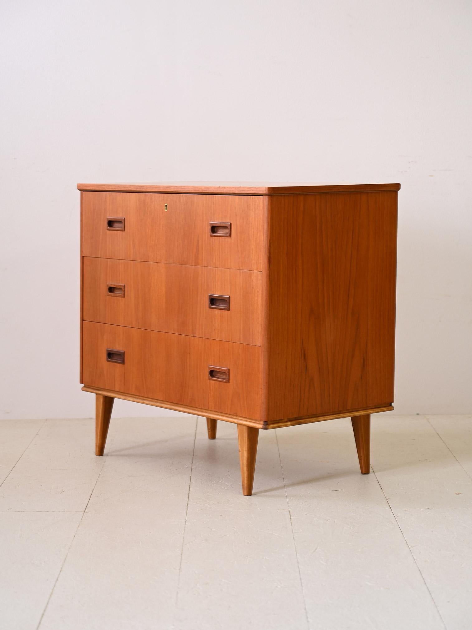 Mid-20th Century Teak scandi chest of drawers with 3 drawers For Sale