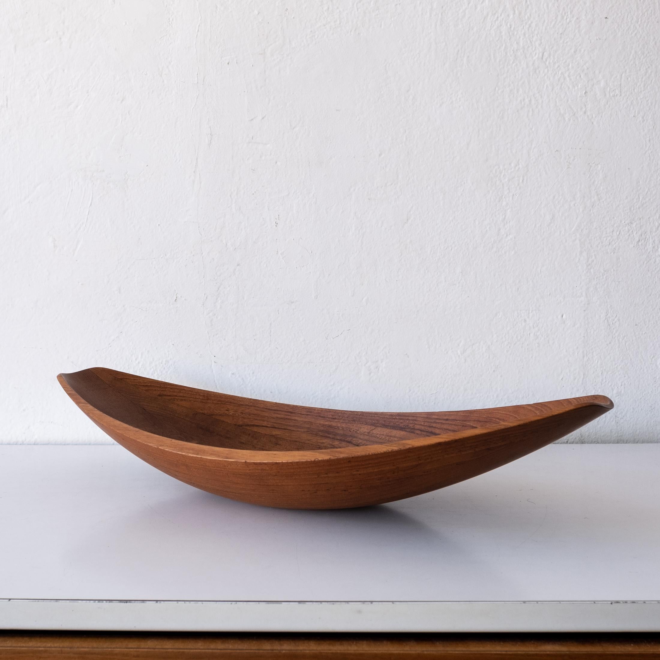 Danish Teak Sculptural Canoe Bowl by Jens Quistgaard for Dansk
