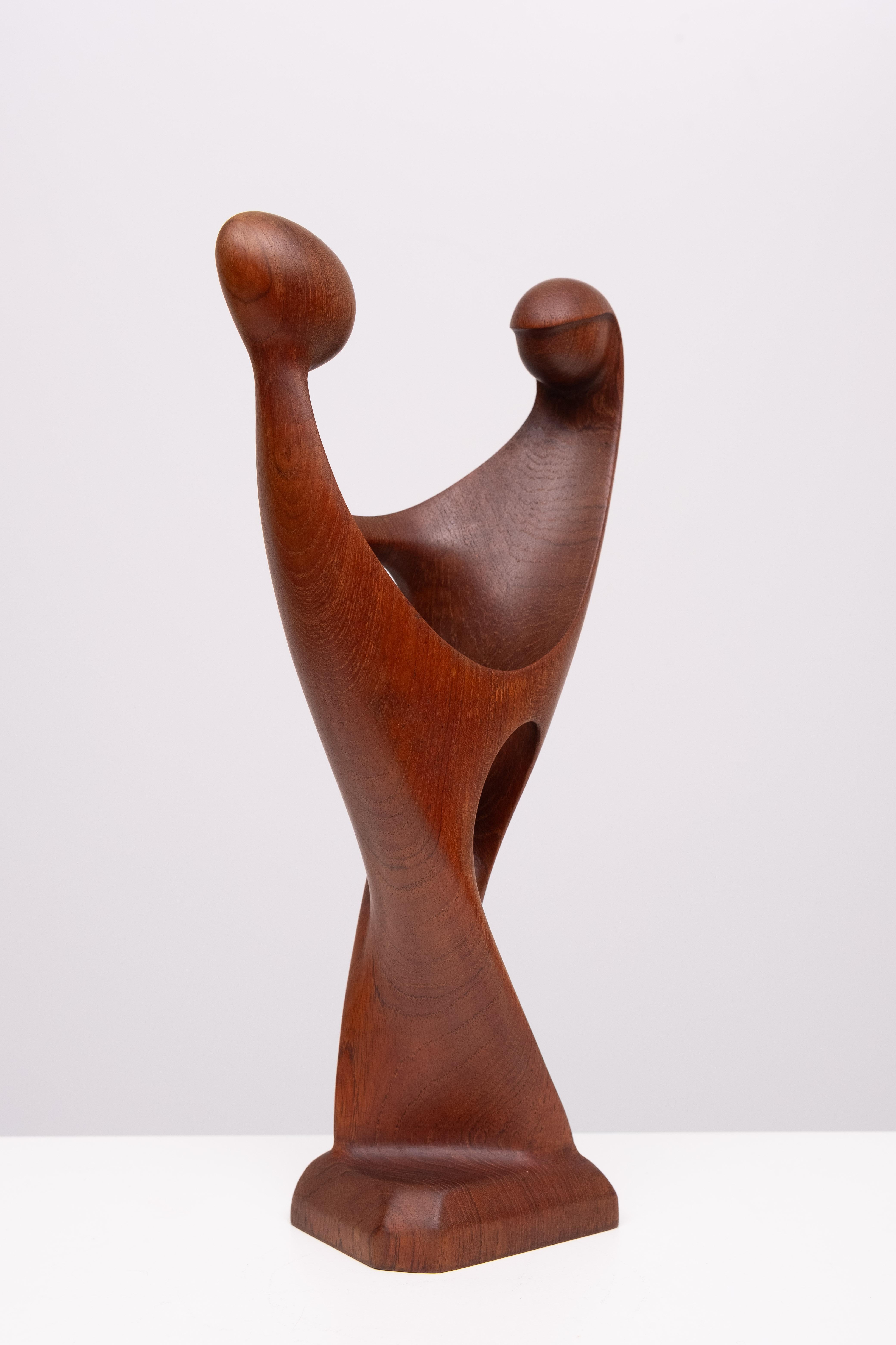 Teck  Sculpture de A Simon Randers 1960s Danemark Bon état - En vente à Den Haag, NL