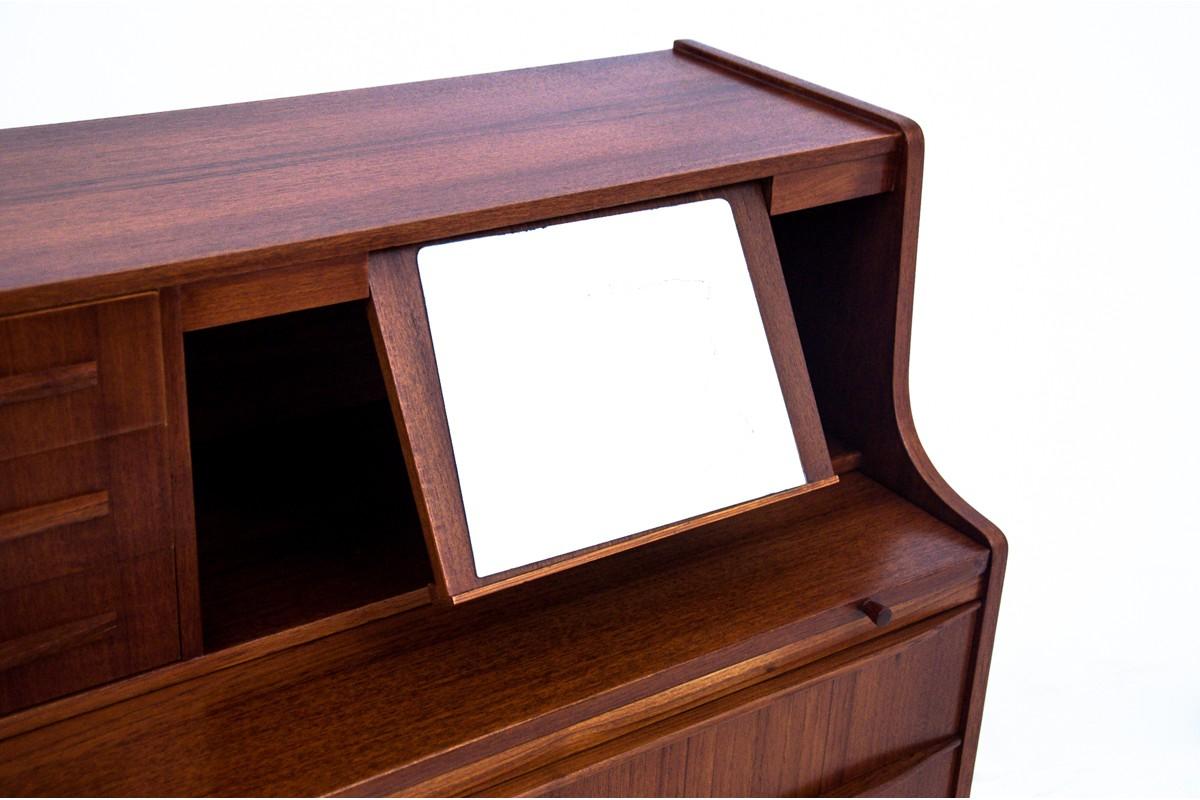 Secretary-Schreibtisch aus Teakholz, dänisches Design, 1960er Jahre, neu lackiert im Angebot 1