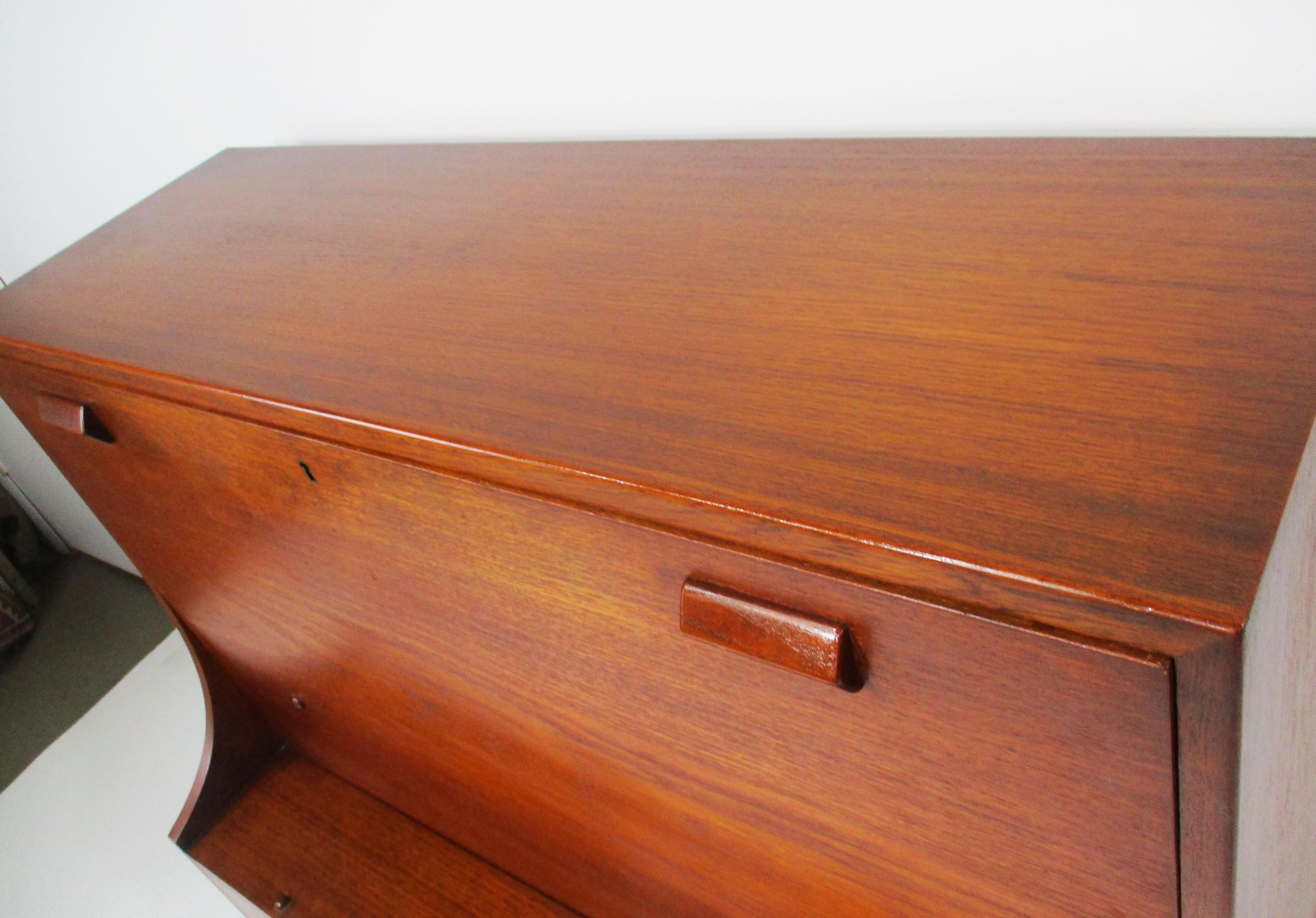 Cassettone in teak di Borg Mogensen per Soborg Danimarca in vendita 5
