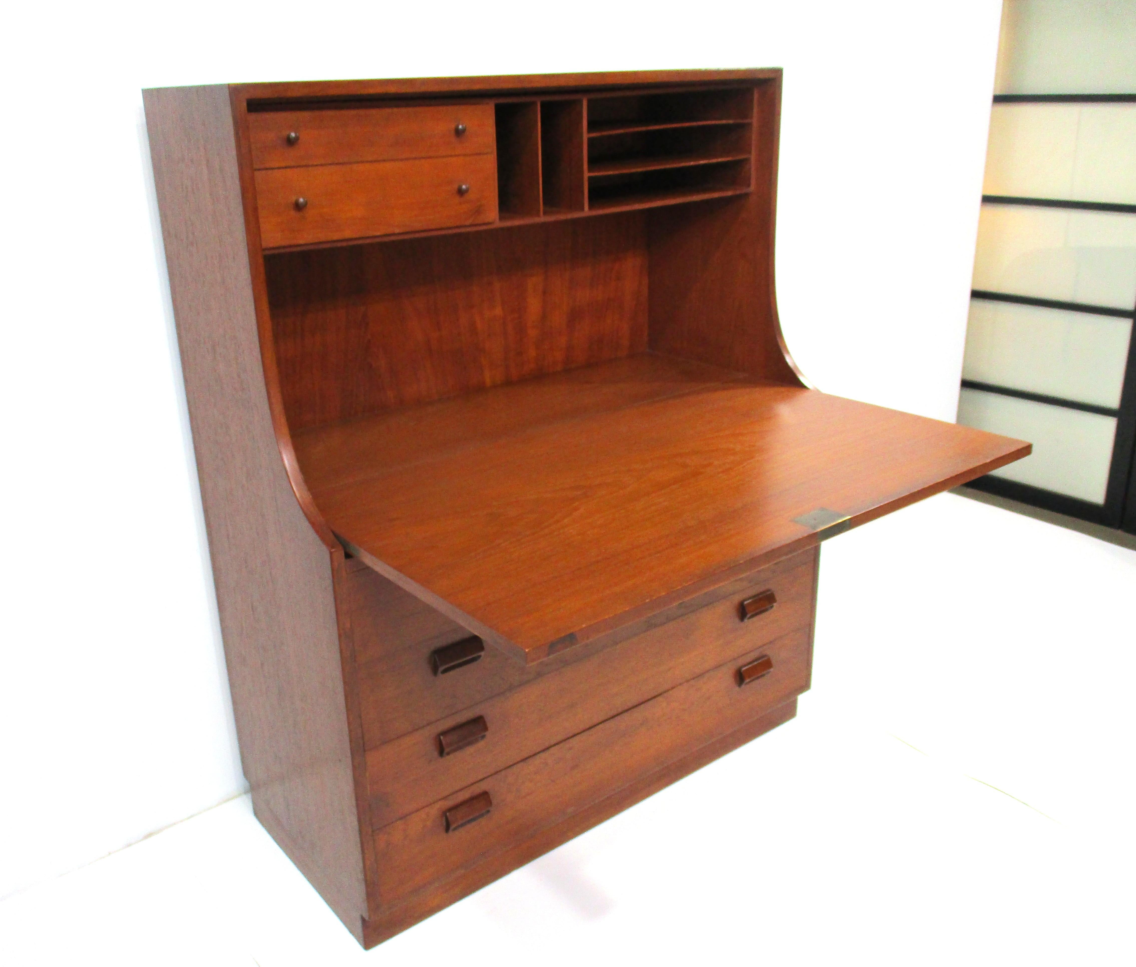 Cassettone in teak di Borg Mogensen per Soborg Danimarca in vendita 8