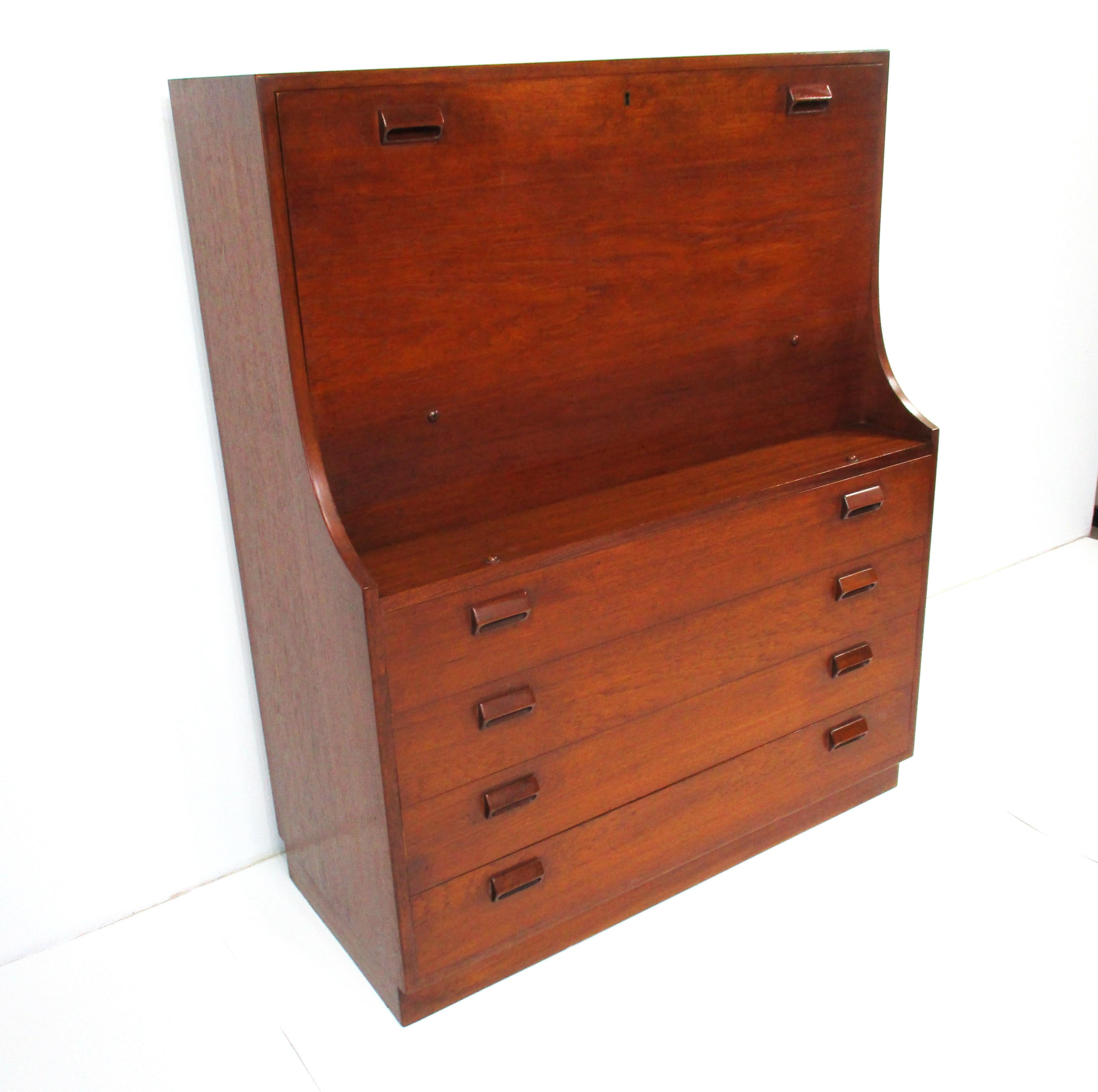 Mid-Century moderno Cassettone in teak di Borg Mogensen per Soborg Danimarca in vendita