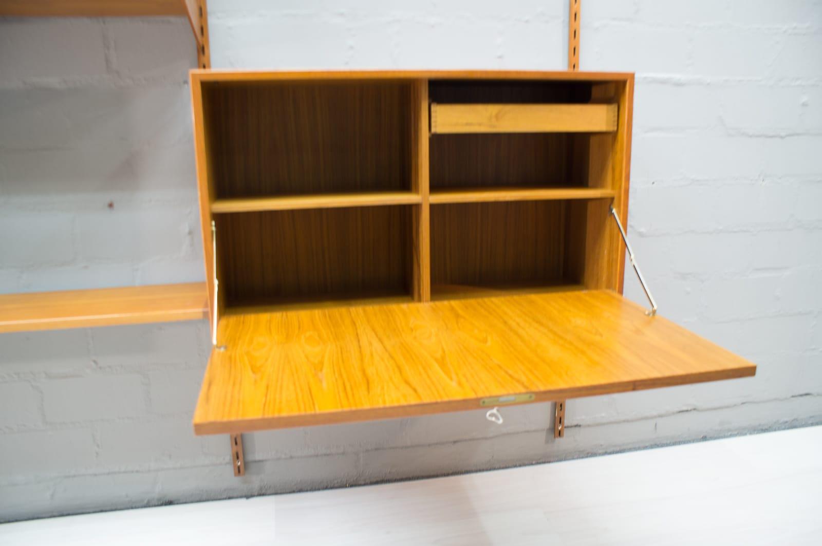 Teak Shelving Unit with a Secretary by Kai Kristiansen for FM Møbler, 1960s In Good Condition In Nürnberg, Bayern