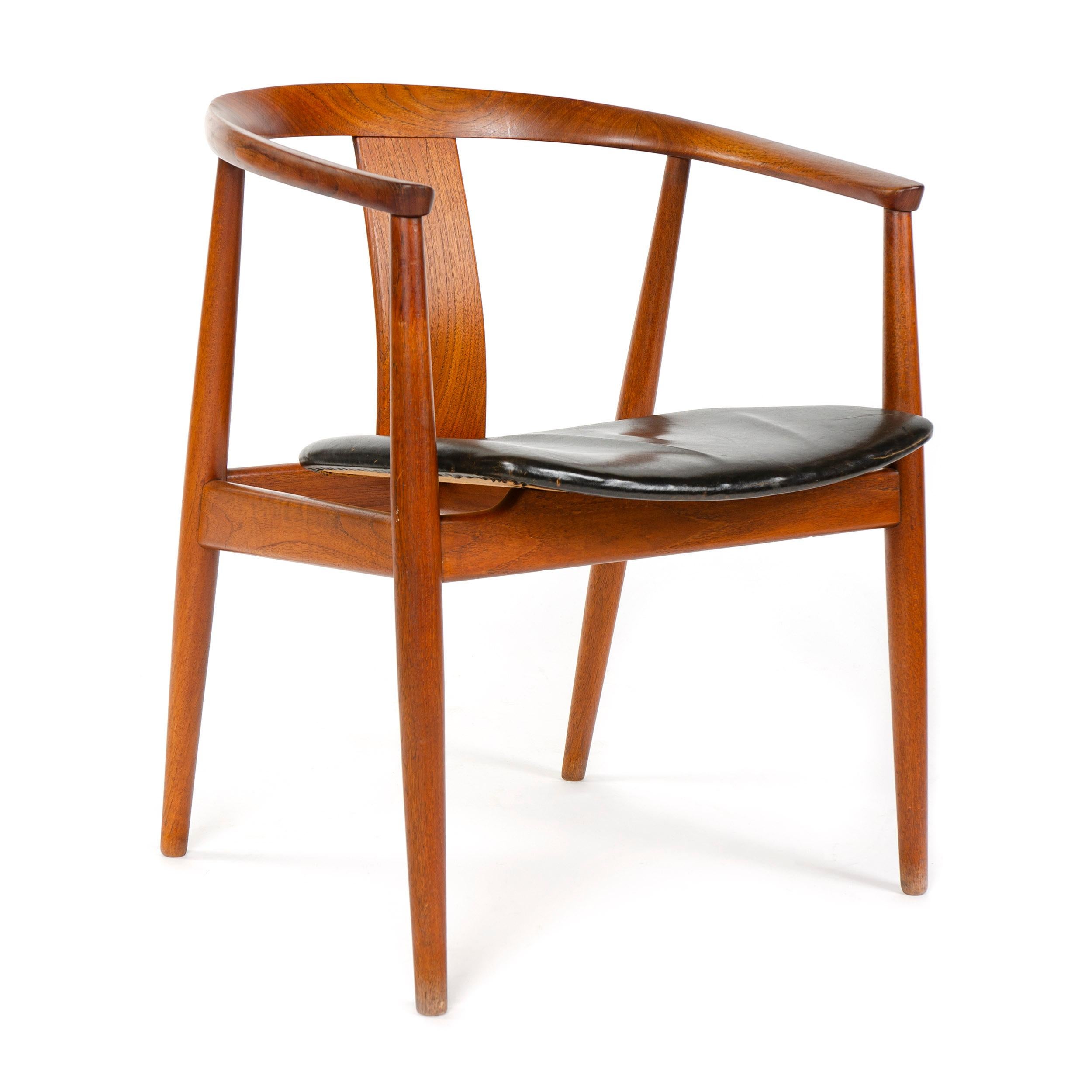 Scandinavian Modern Teak Side Chair by Tove & Edvard Kindt-Larsen For Sale