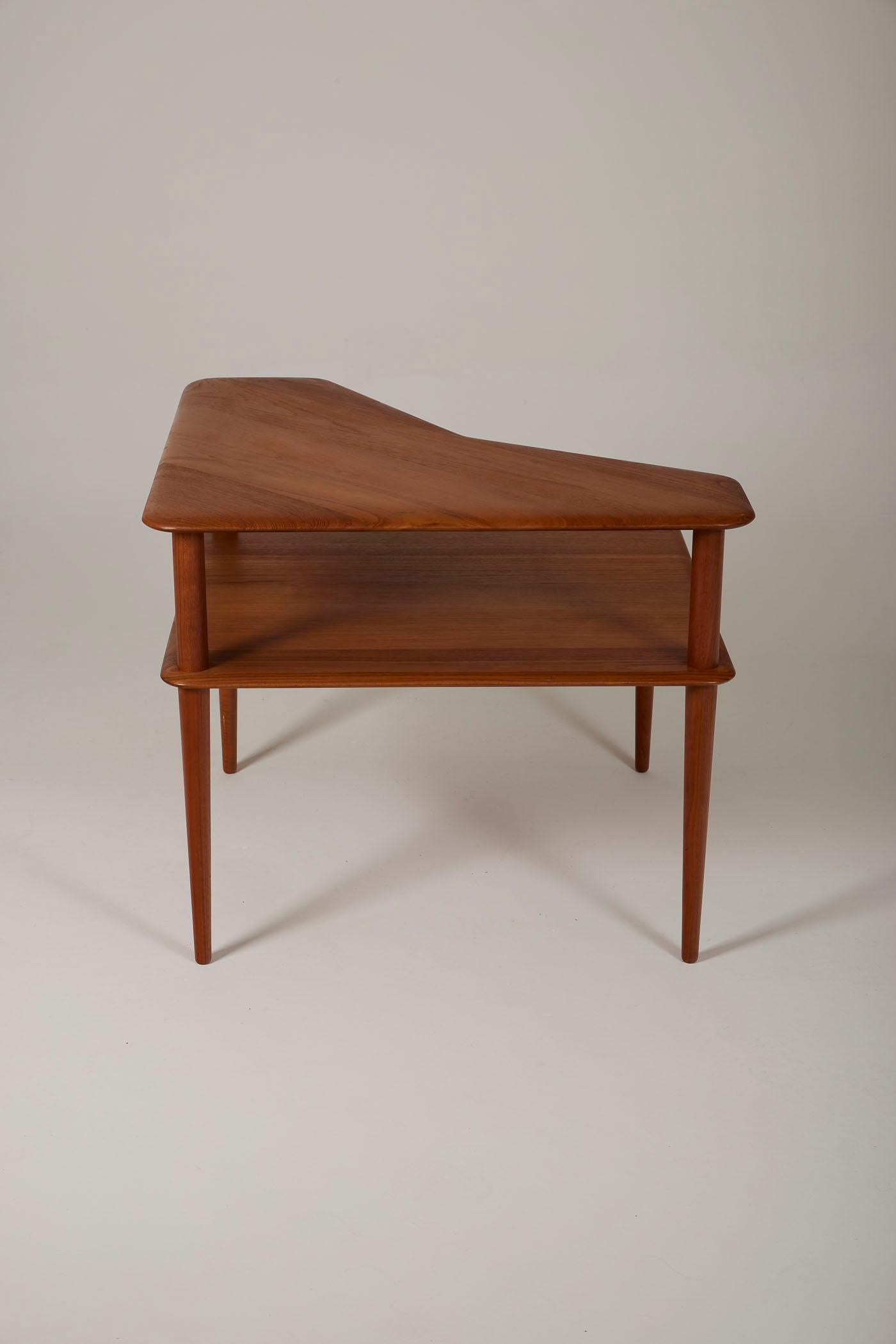 Teak side table by Peter Hvidt & Orla Molgaard-Nielsen For Sale 8