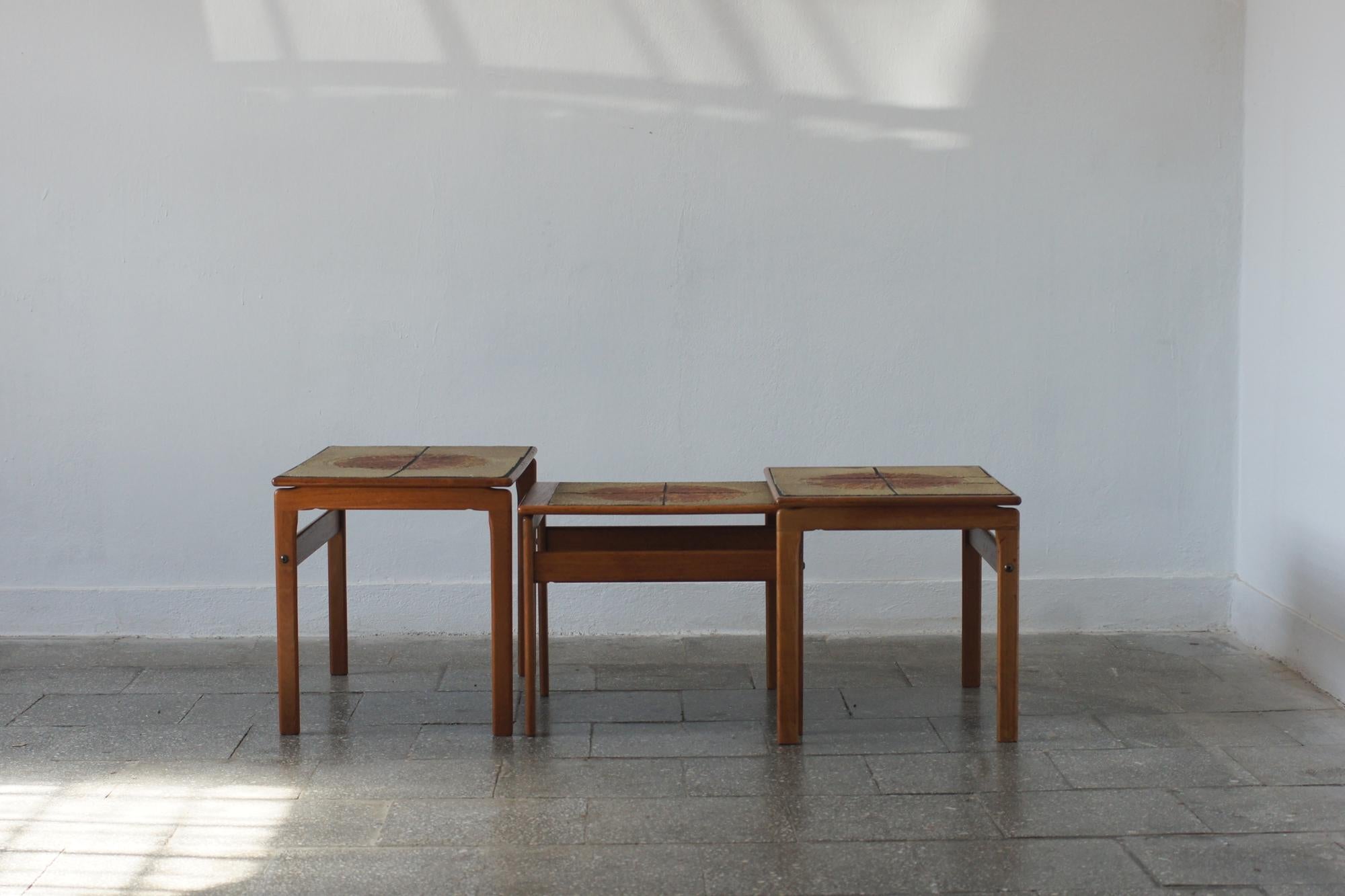 Tavolini in teak di Trioh, anni '60, Set di 3 In condizioni buone in vendita a KUTNO, PL