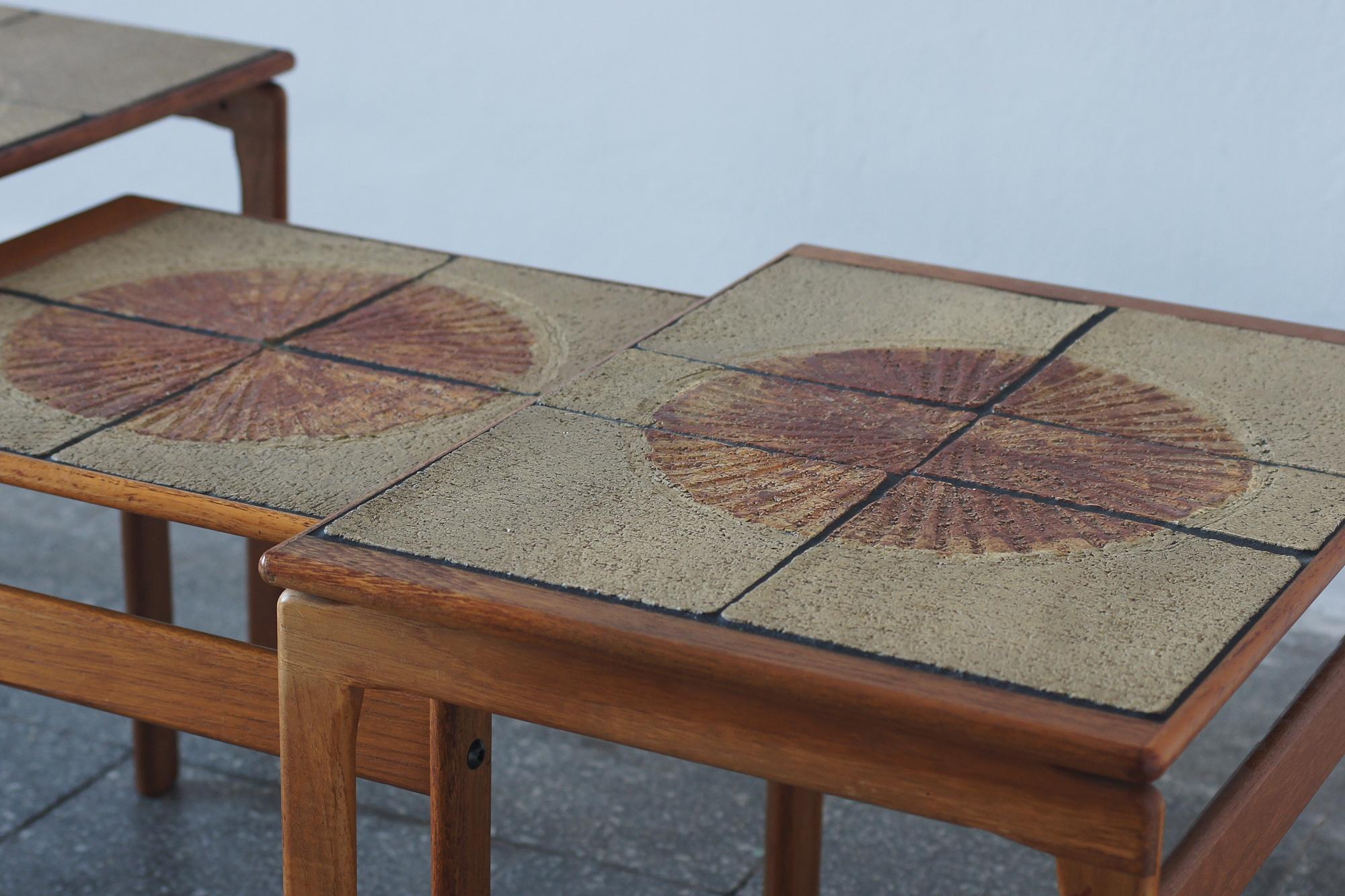 Tavolini in teak di Trioh, anni '60, Set di 3 in vendita 1