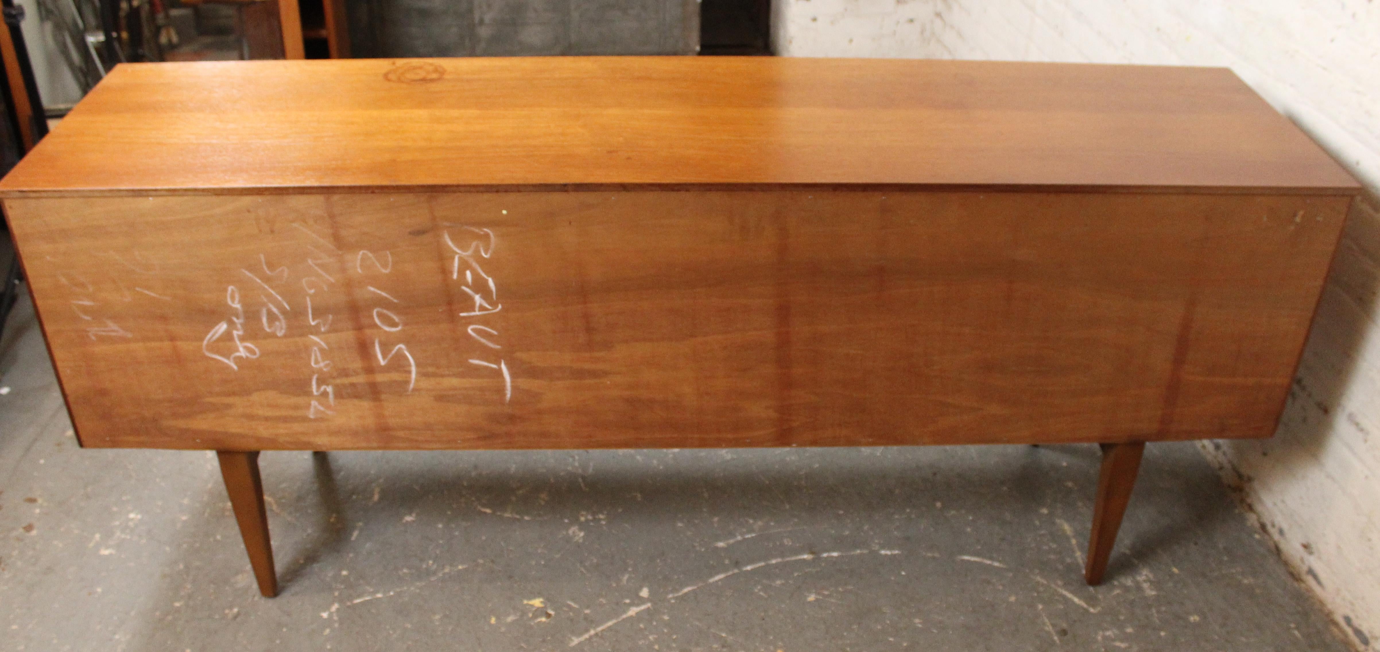 Enfilade en teck par Beautility en vente 5