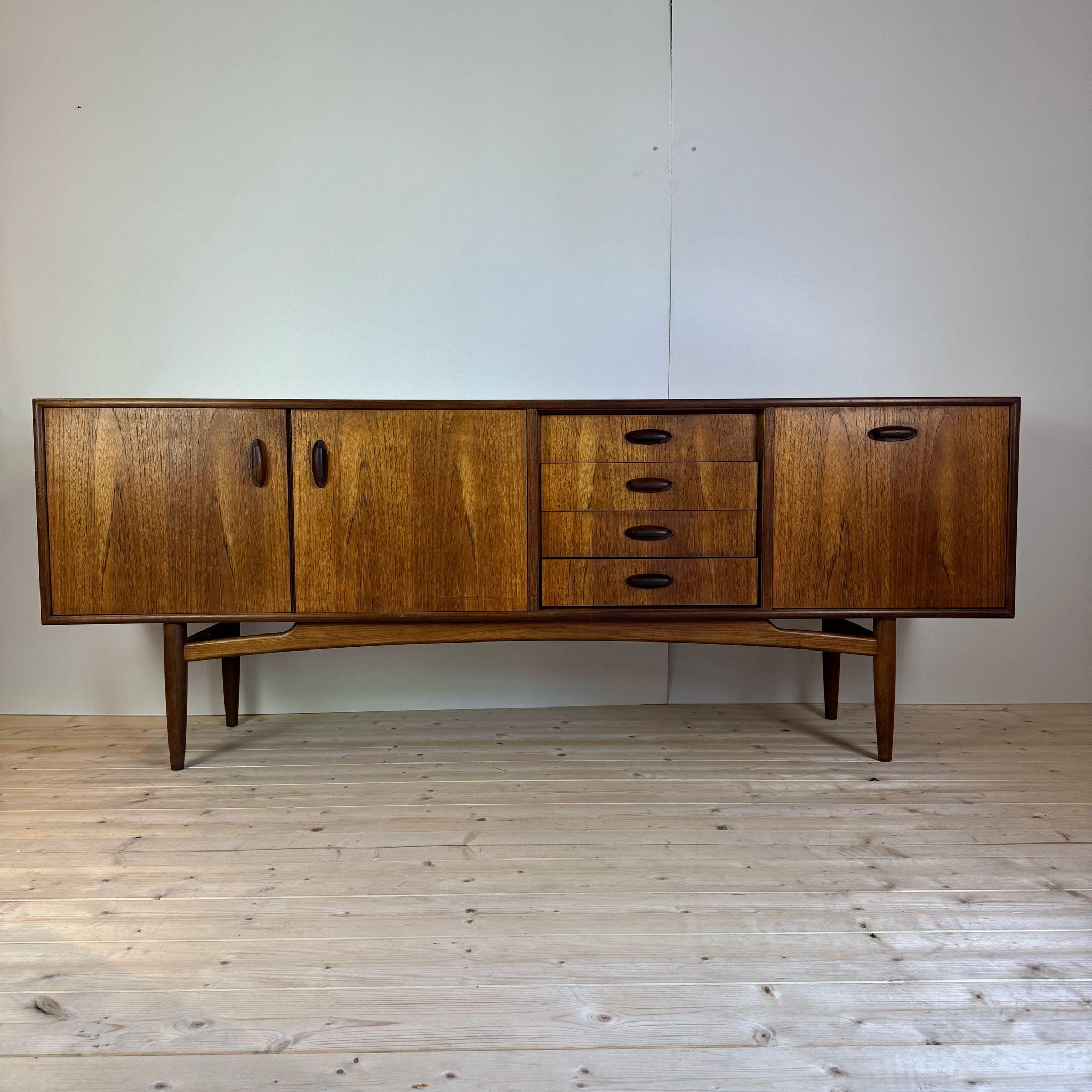 Impiallacciato Teak Sideboard by GPlan 