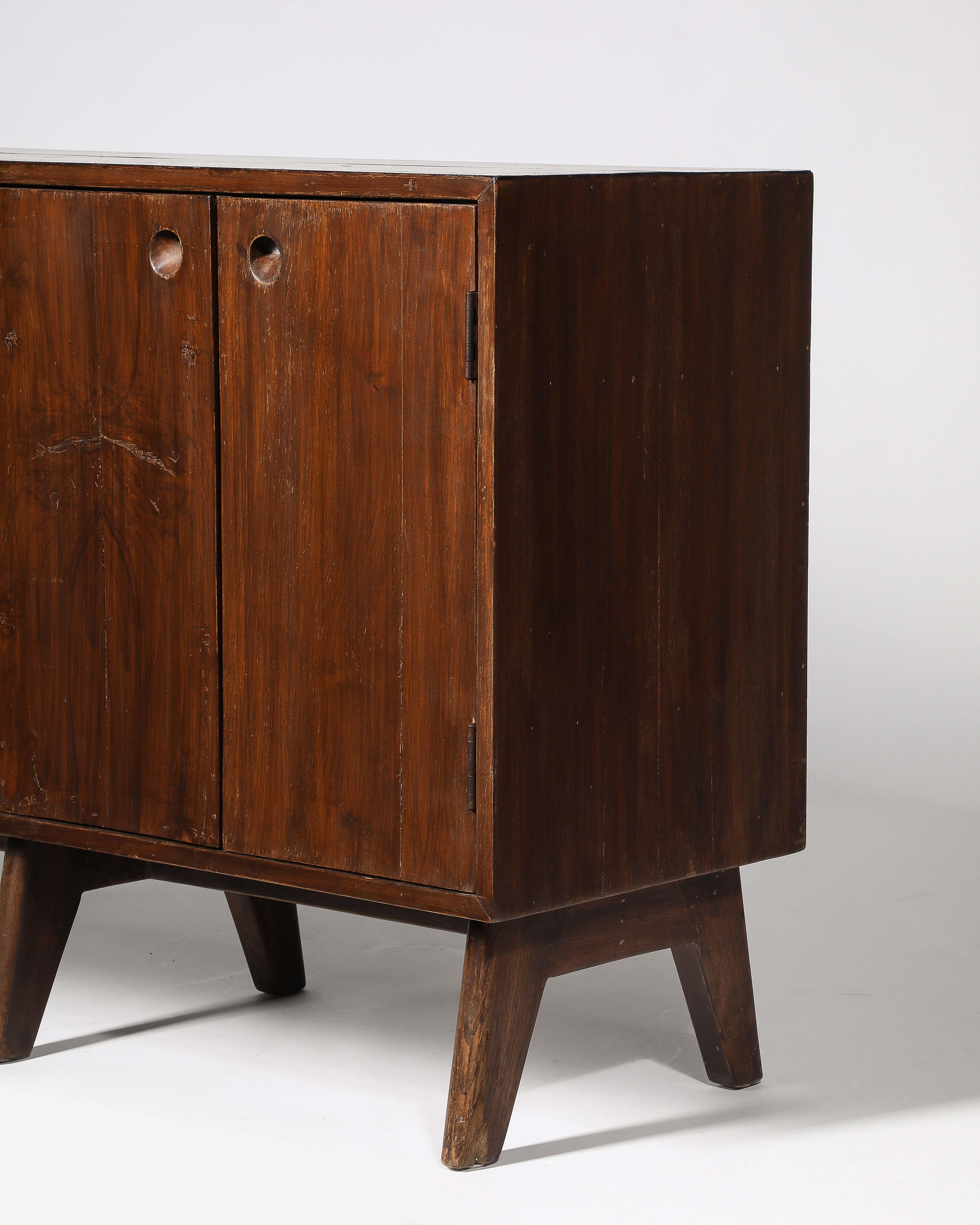 Anrichte aus Teakholz von Pierre Jeanneret für die Verwaltungsbüros in Chandigarh, ca. 1958 im Angebot 9