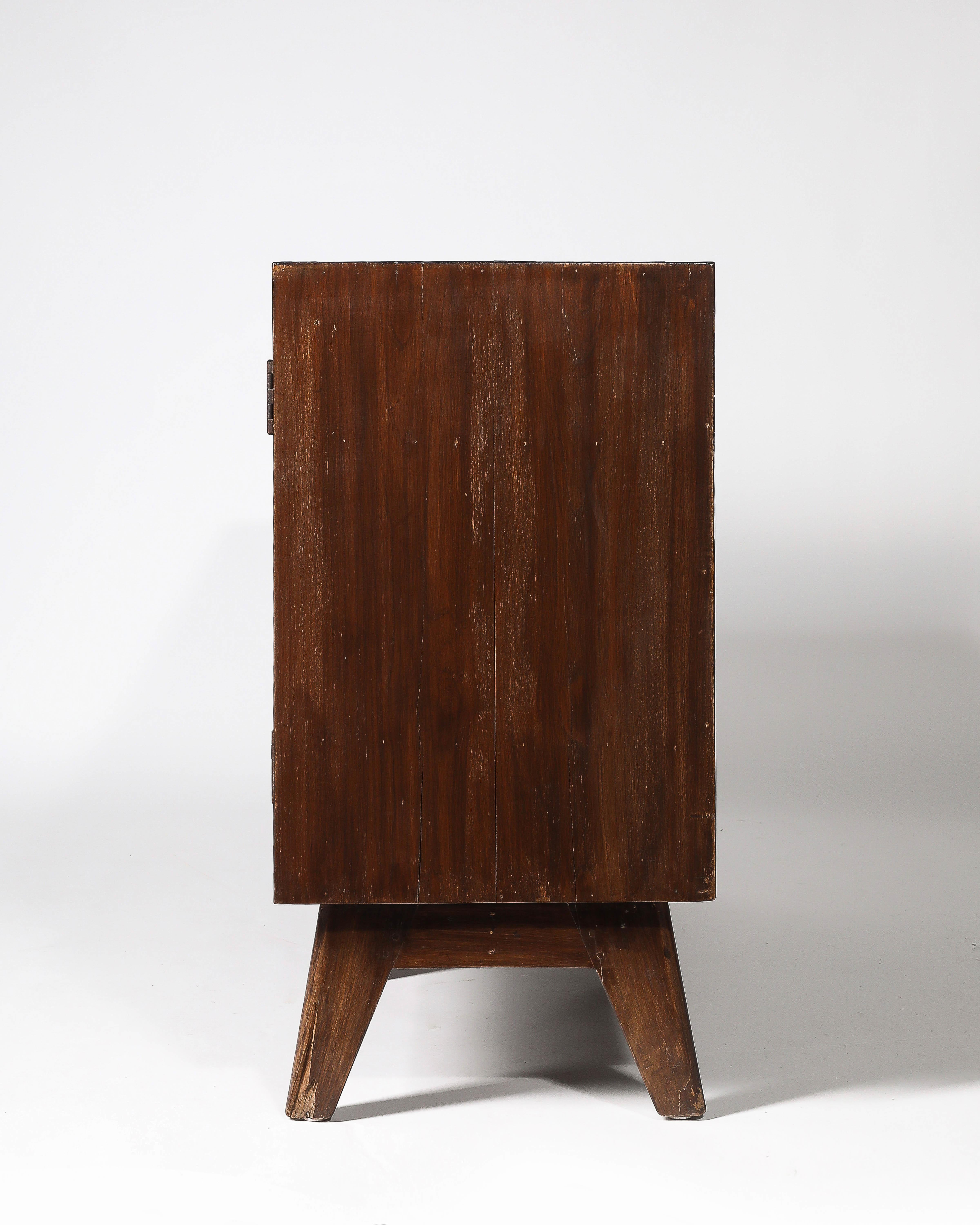 Anrichte aus Teakholz von Pierre Jeanneret für die Verwaltungsbüros in Chandigarh, ca. 1958 im Angebot 1