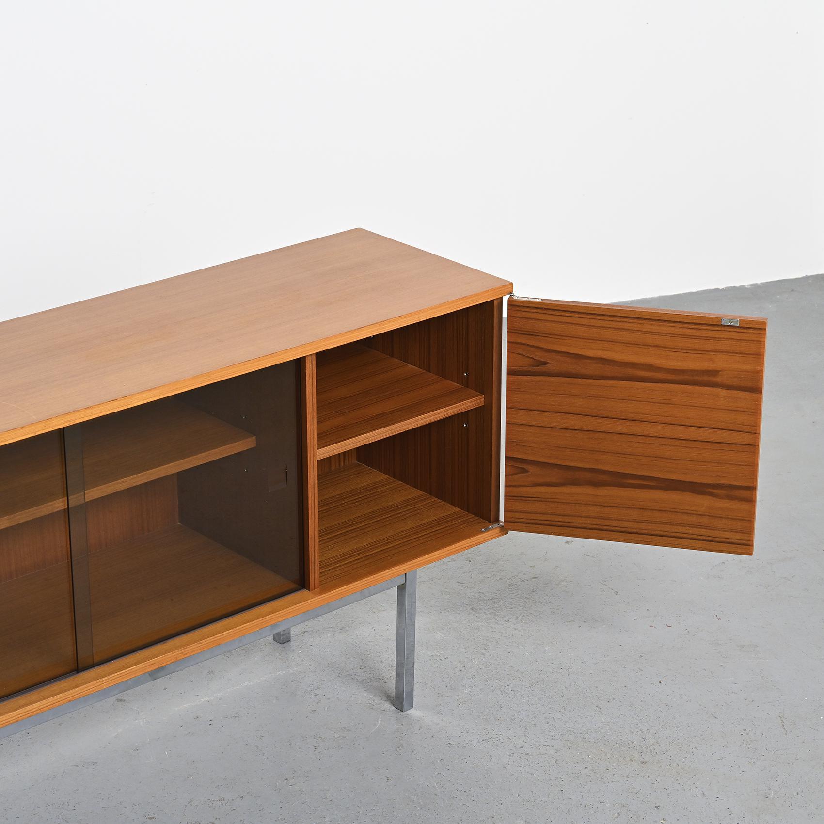 Teak sideboard by Tendo Mokko, Japan, circa 1960 For Sale 4