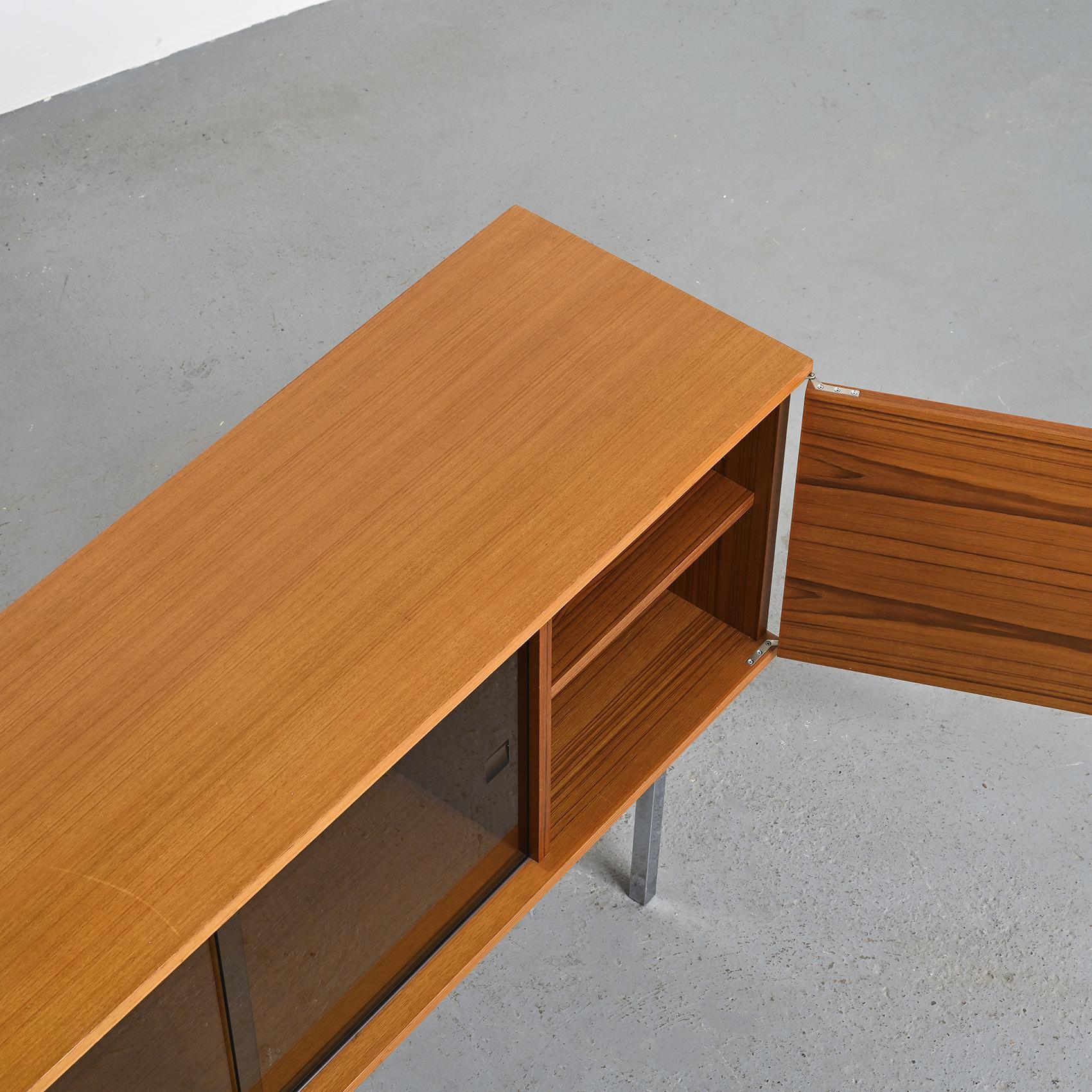 Teak sideboard by Tendo Mokko, Japan, circa 1960 For Sale 8