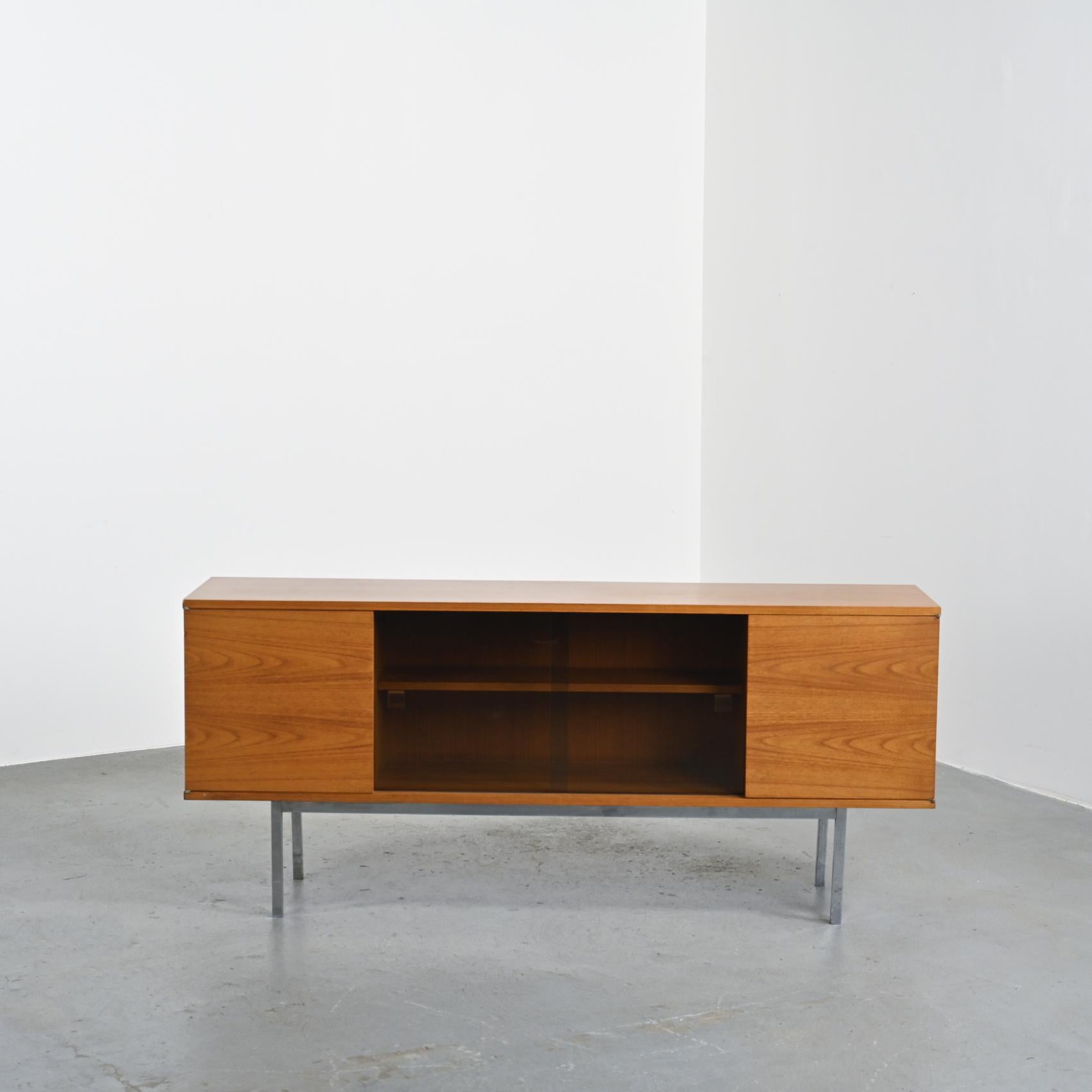 Mid-Century Modern Teak sideboard by Tendo Mokko, Japan, circa 1960 For Sale