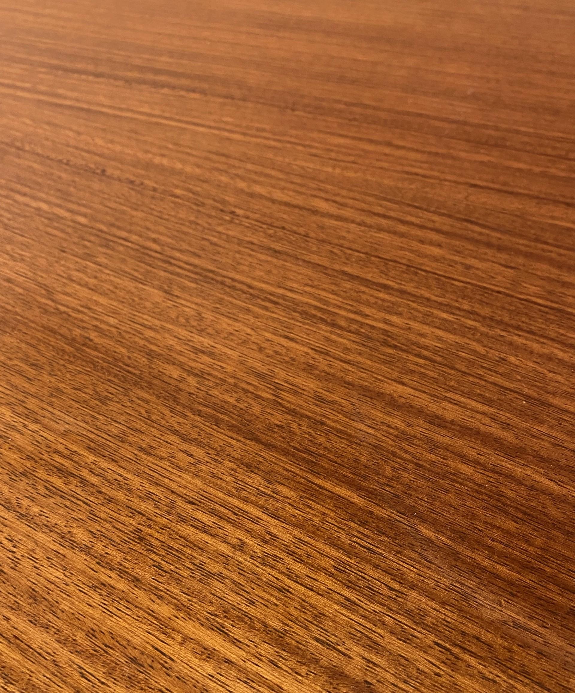 Anrichte aus Teakholz von Victoria möbel, Schweizer Design, CIRCA 1960 im Angebot 4