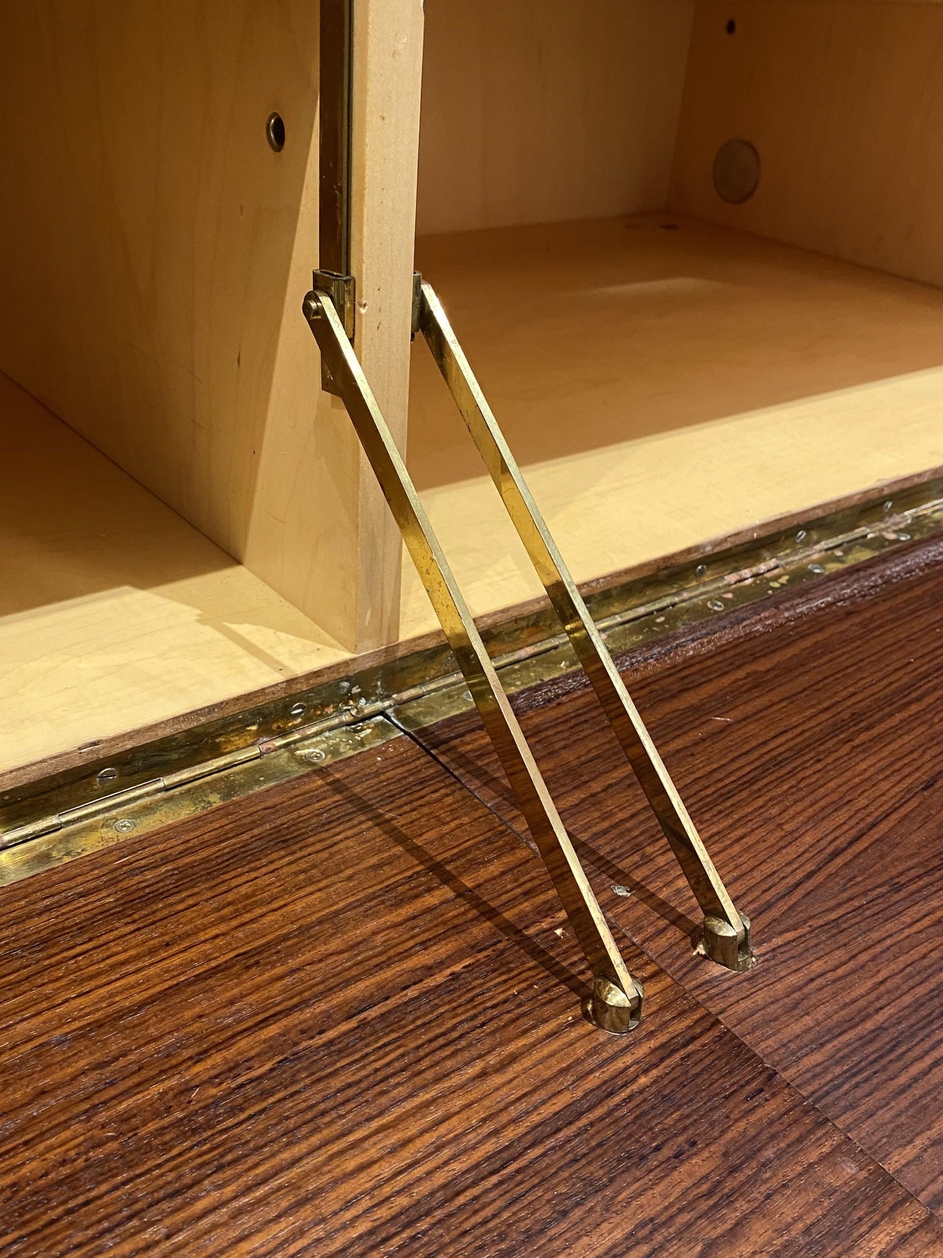 Anrichte aus Teakholz von Victoria möbel, Schweizer Design, CIRCA 1960 im Angebot 1