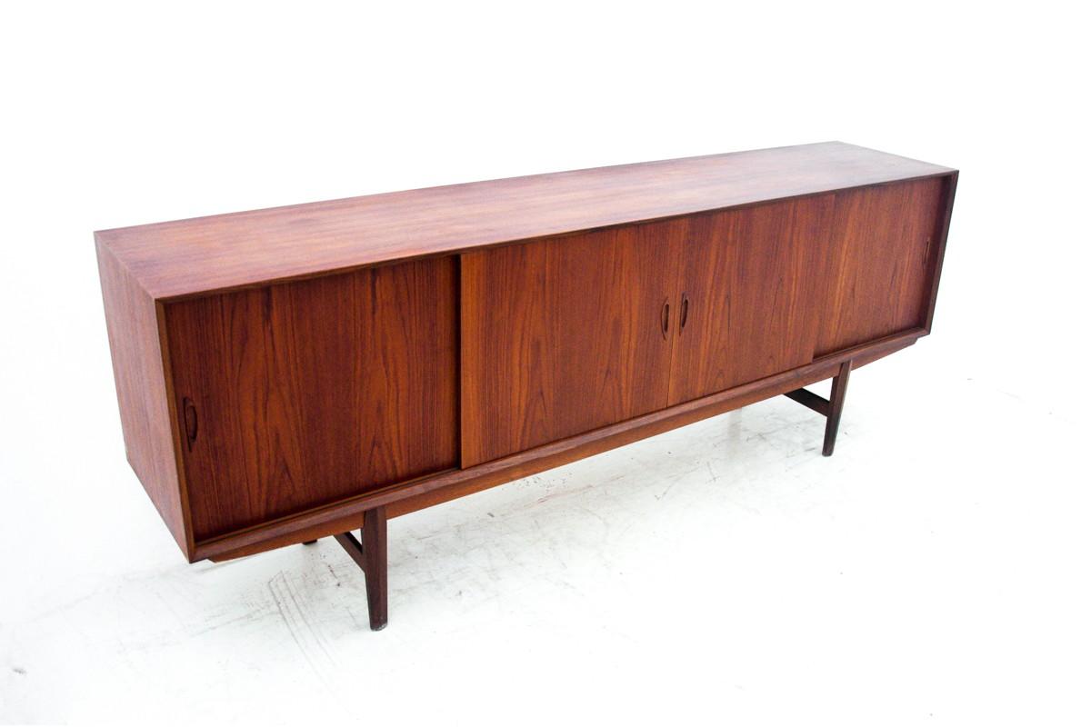 Teak Sideboard, Danish Design, 1960s In Good Condition For Sale In Chorzów, PL
