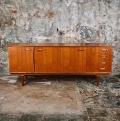 Buffet en teck conçu par Ib Kofod-Larsen pour les éditions LB, France, 1966