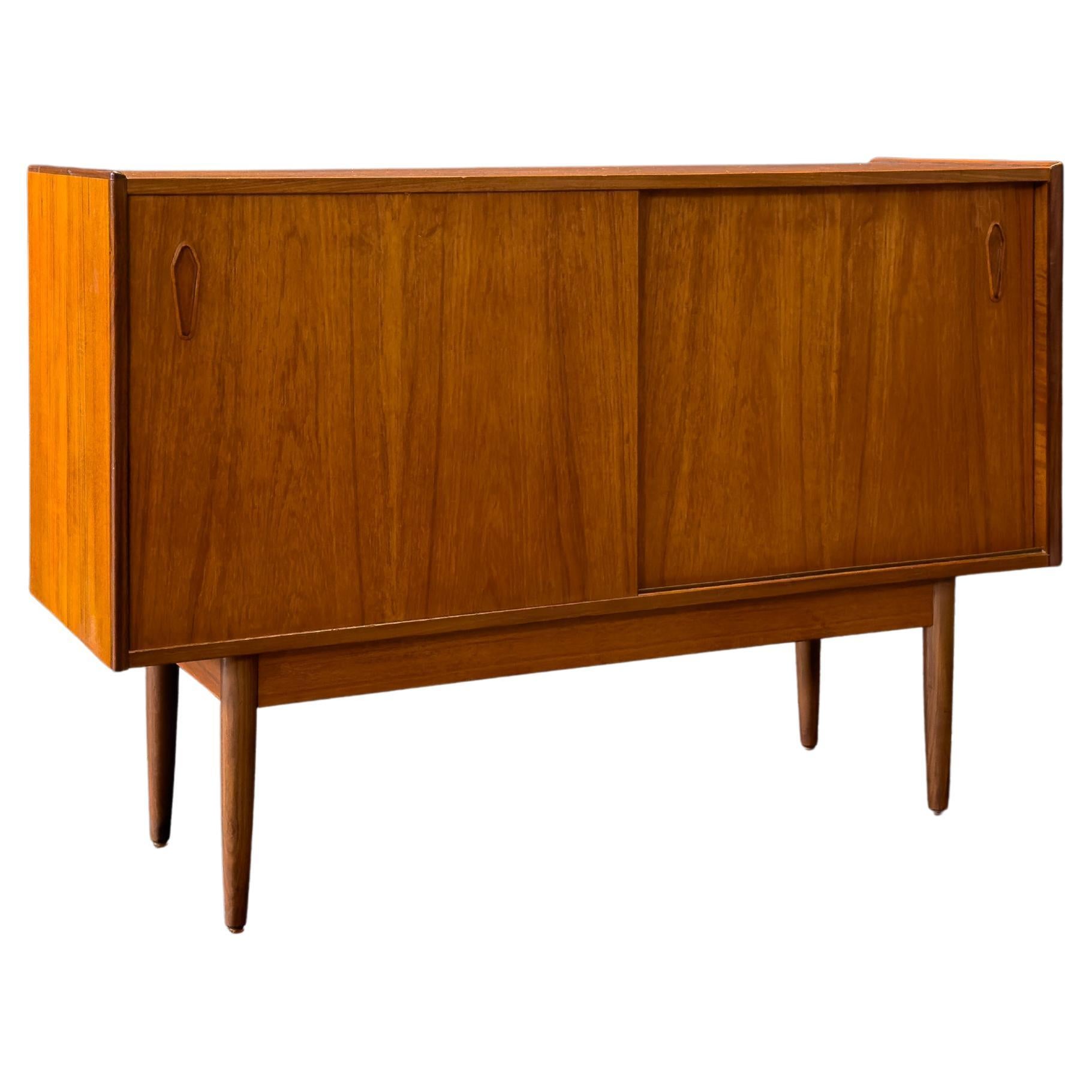 Credenza in teak in vendita