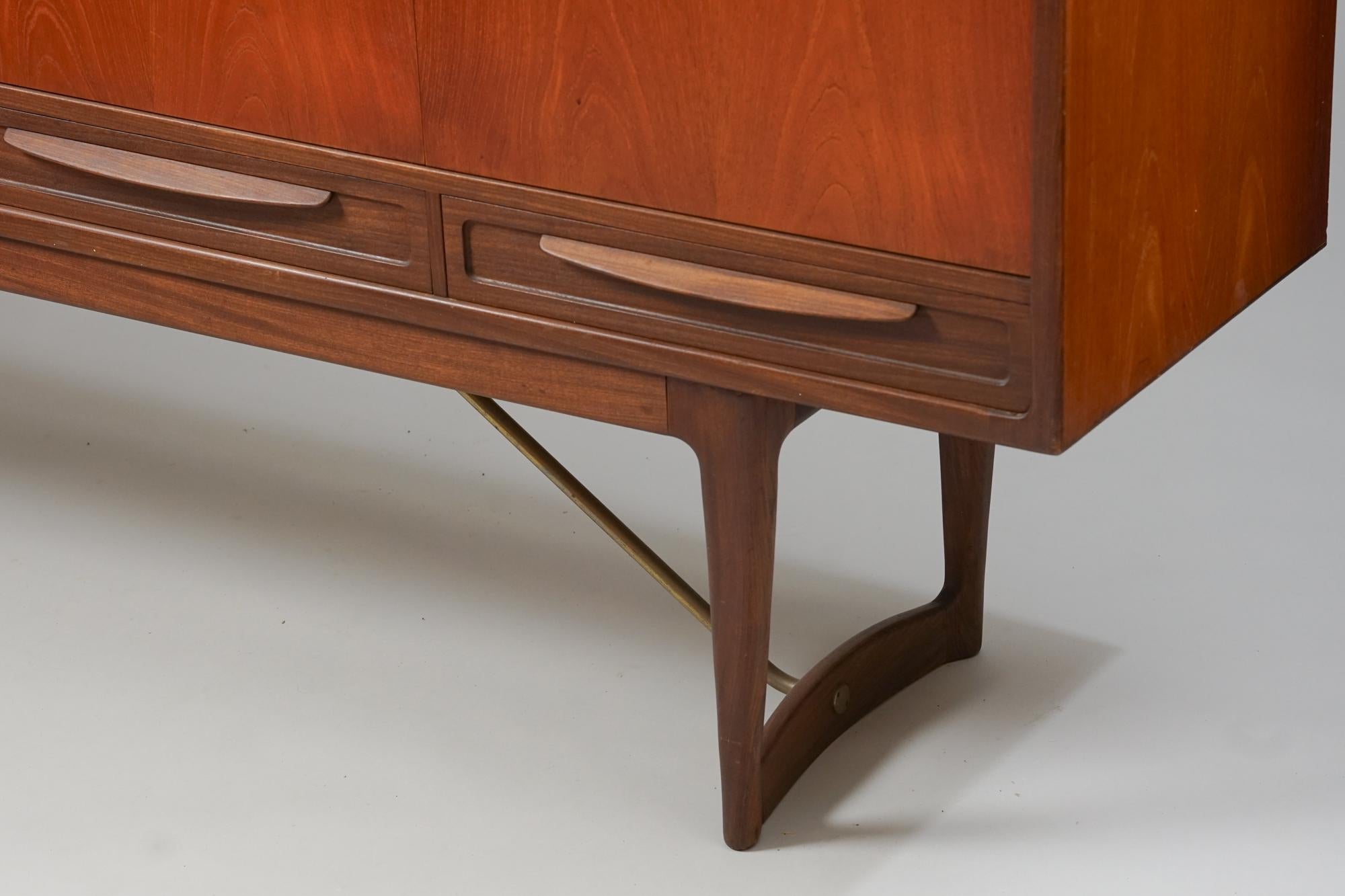 Teak Sideboard, Sofus Jørgensen, Denmark, 1960s For Sale 4