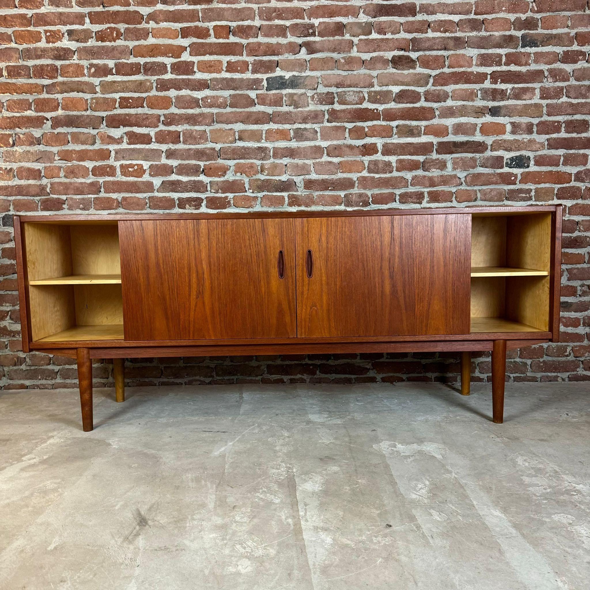 Teak sideboard 