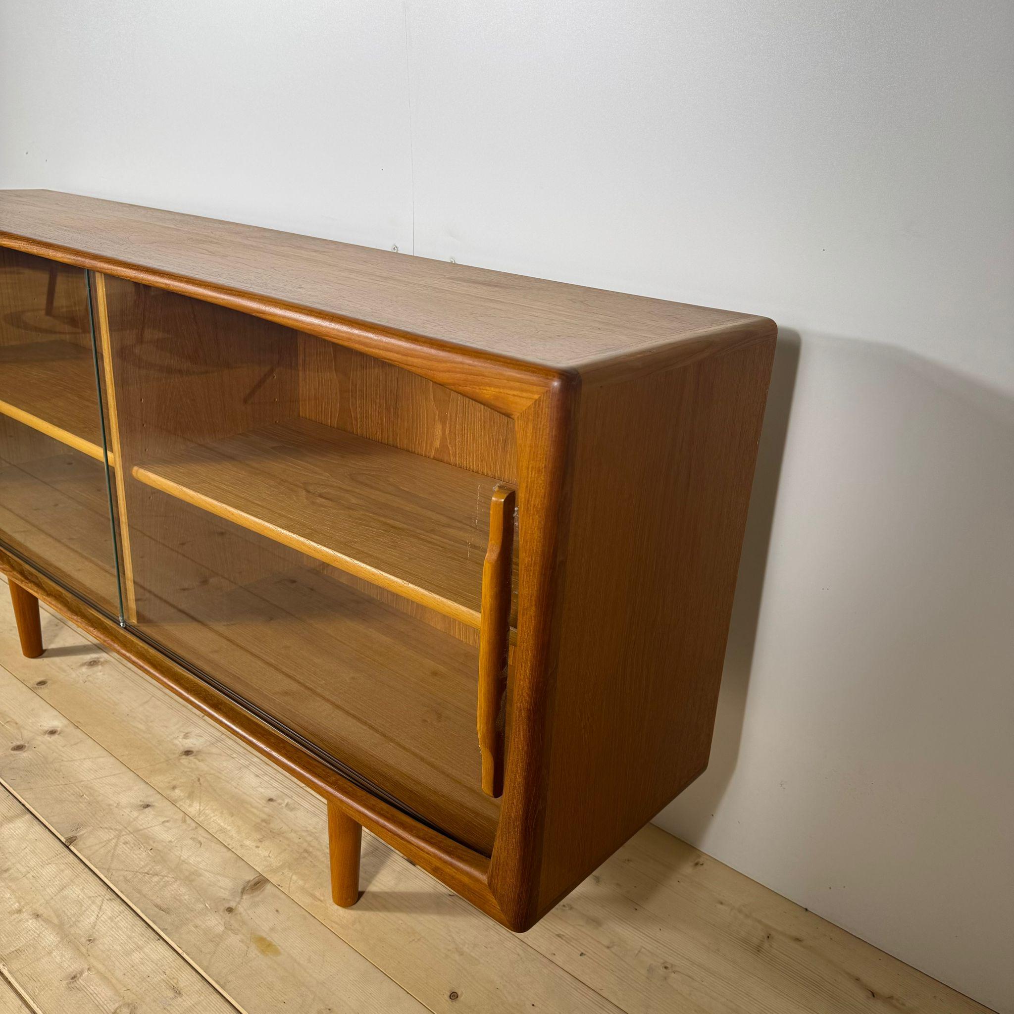 Veneer Teak sideboard with glass doors, Denmark, 1960s For Sale