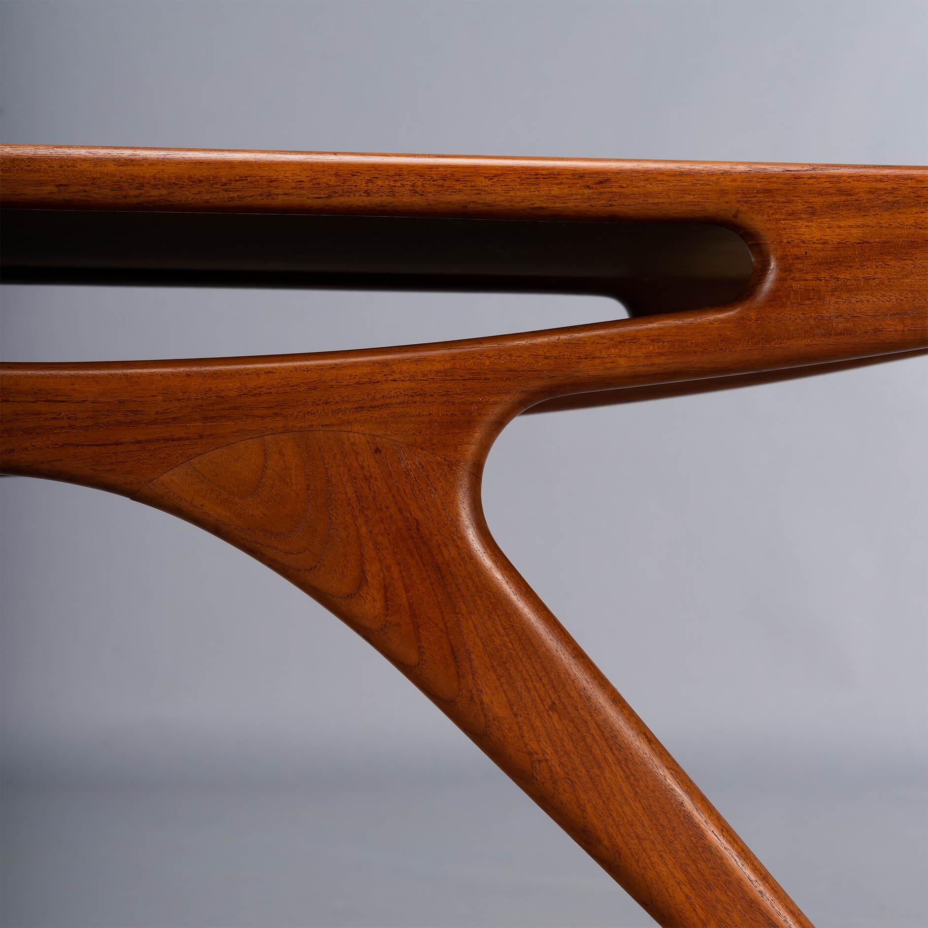 Teak 'Smile' Table by Johannes Andersen for CFC Silkeborg, 1950s For Sale 7