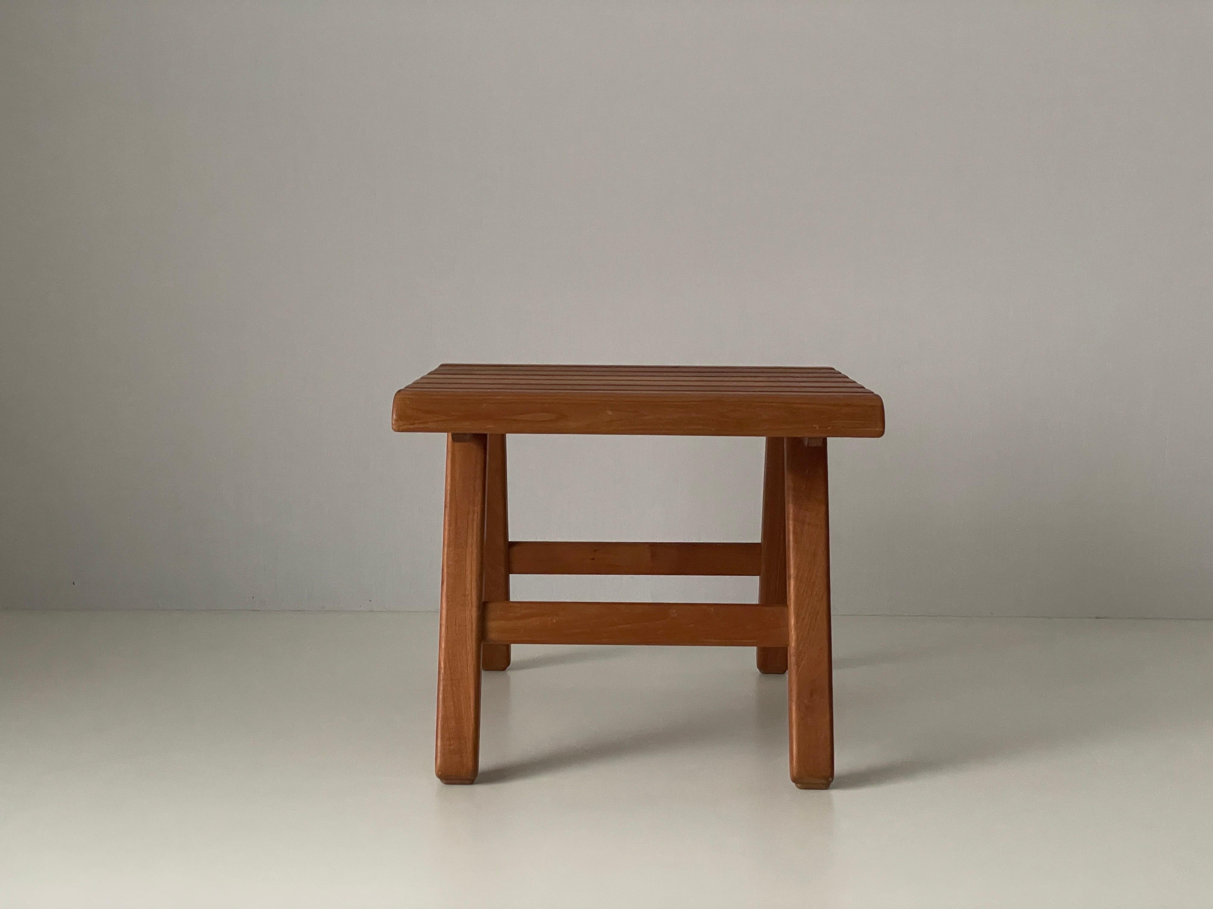 Table basse ou table d'appoint carrée en teck, Allemagne, années 1970 en vente 8