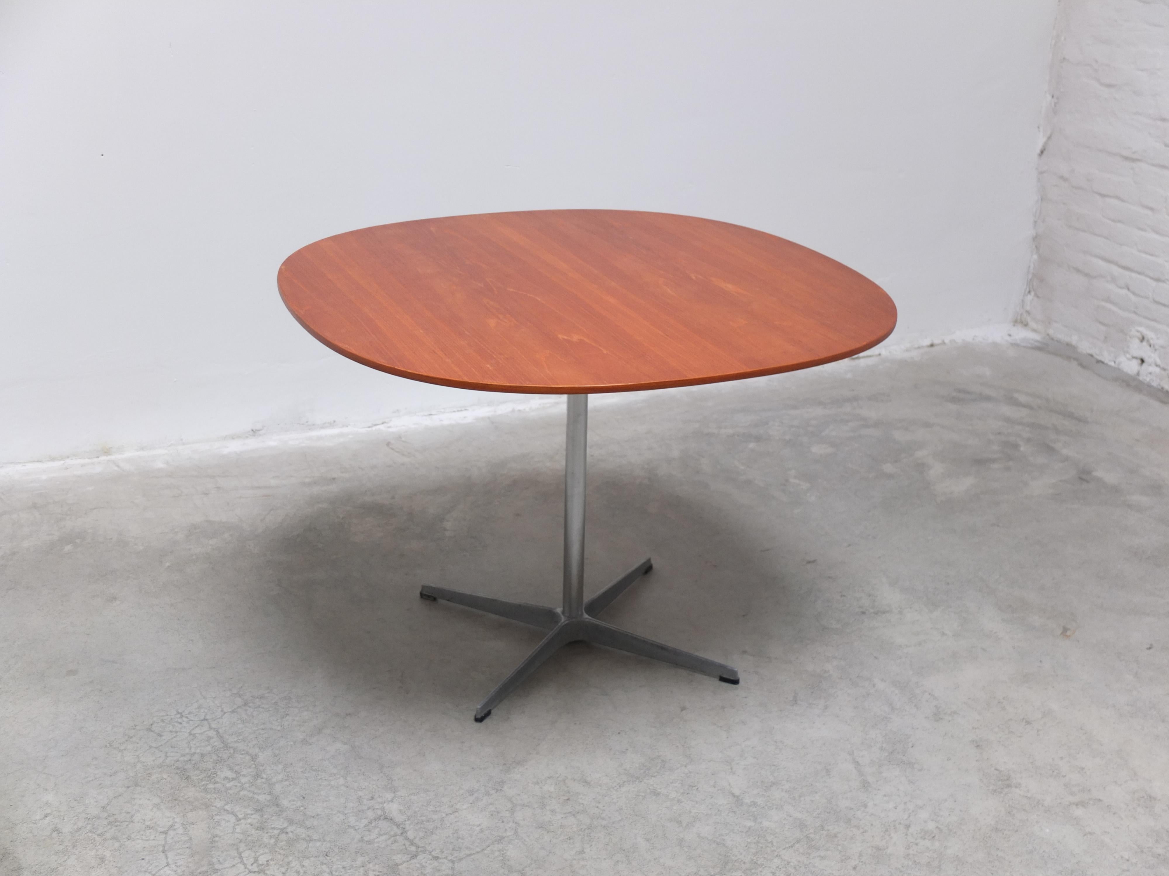 20th Century Teak 'Super-Circular' Table by Piet Hein & Bruno Mathsson for Fritz Hansen, 1968 For Sale