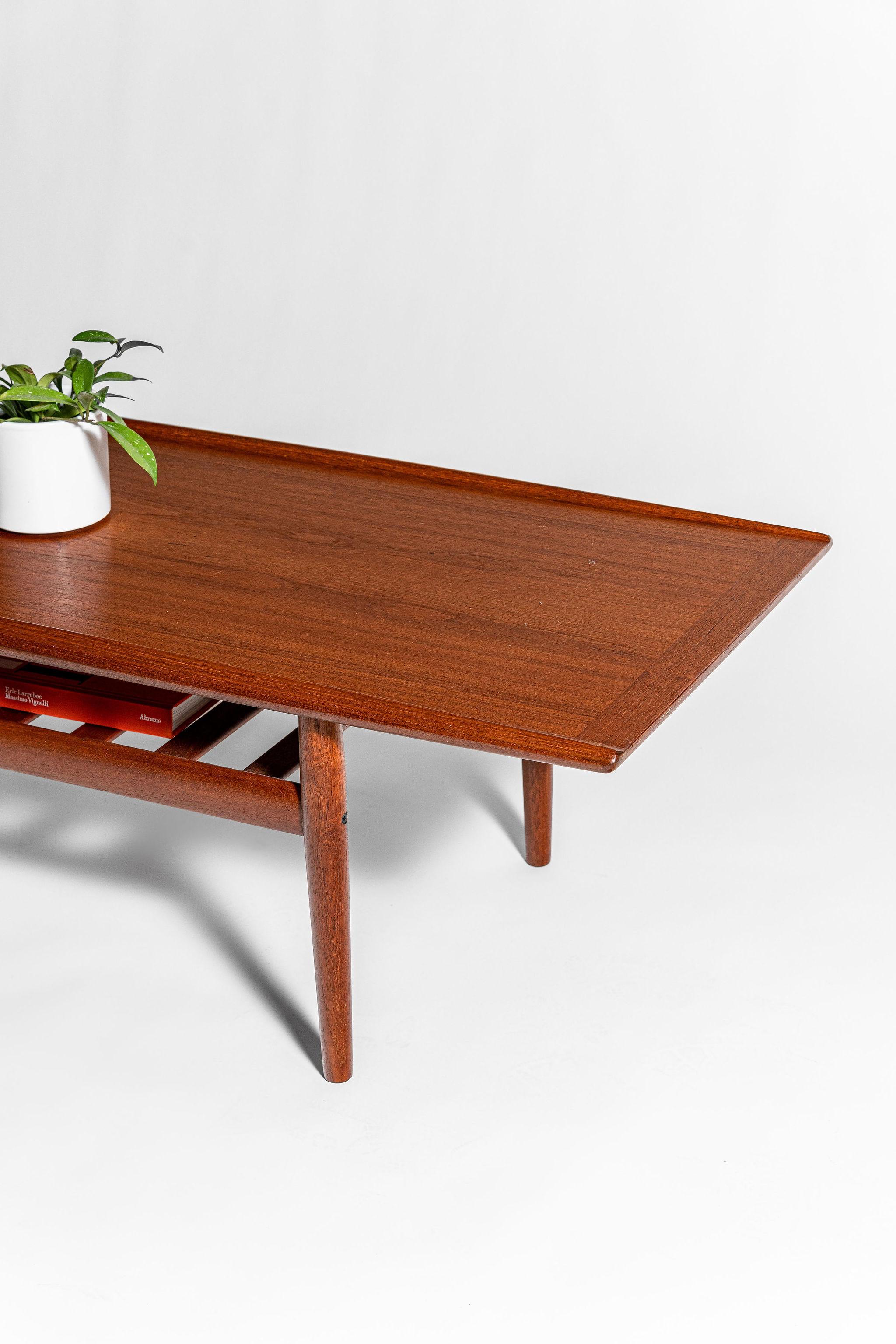 Teak Surfboard Coffee Table by Grete Jalk 2