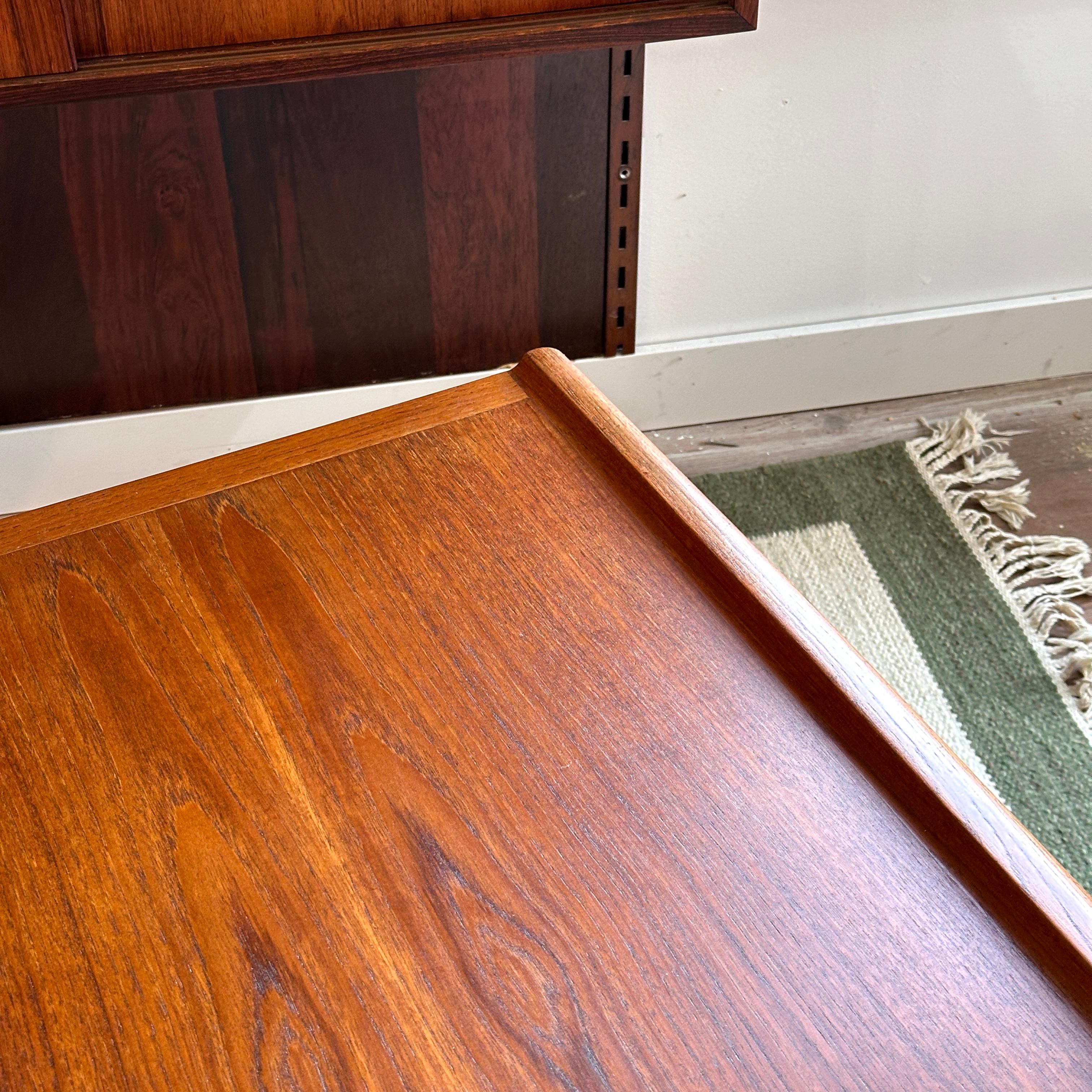 Teak Surfboard Coffee Table in the Style of Grete Jalk 2