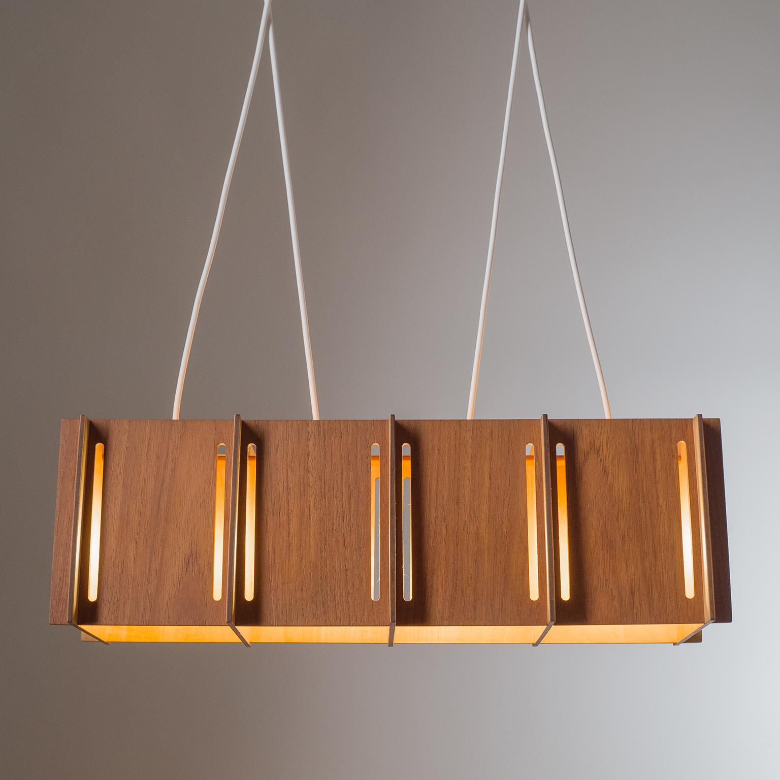 Lampada a sospensione in teak, circa 1960 in vendita 1