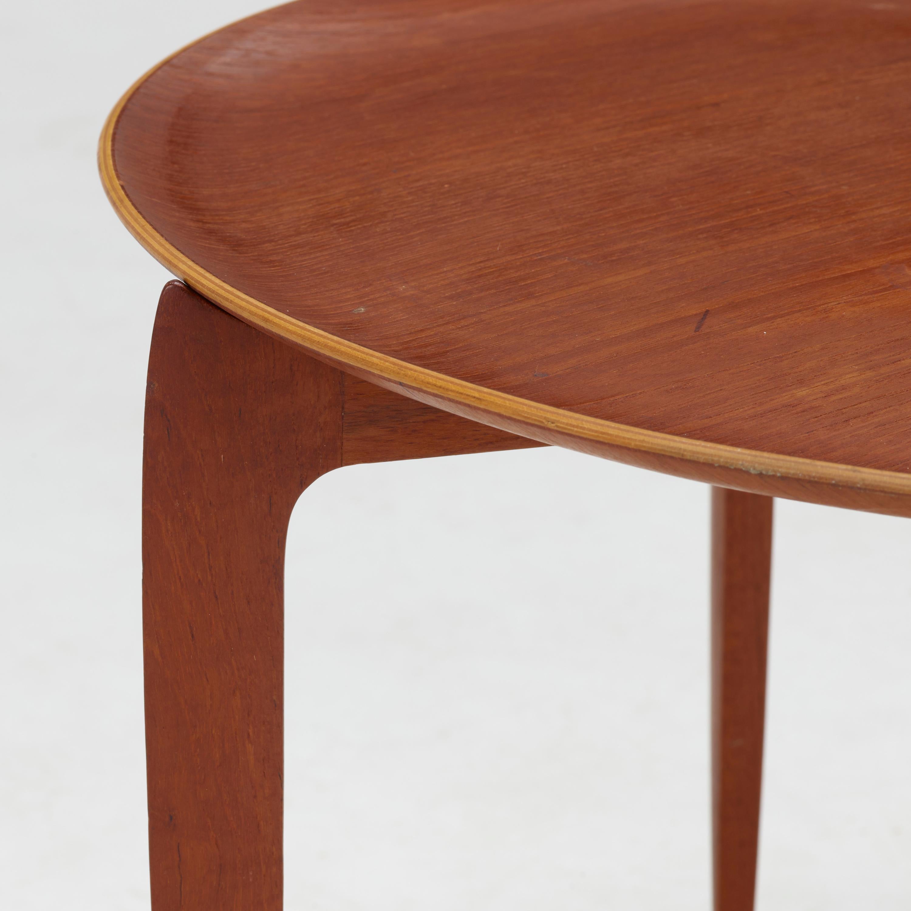 Mid-Century Modern Teak Sven Aage Willumsen and H. Engholm Tray Table for Fritz Hensen