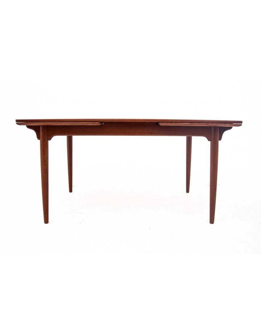 Mid-Century Modern Teak table, Denmark, 1960s en vente